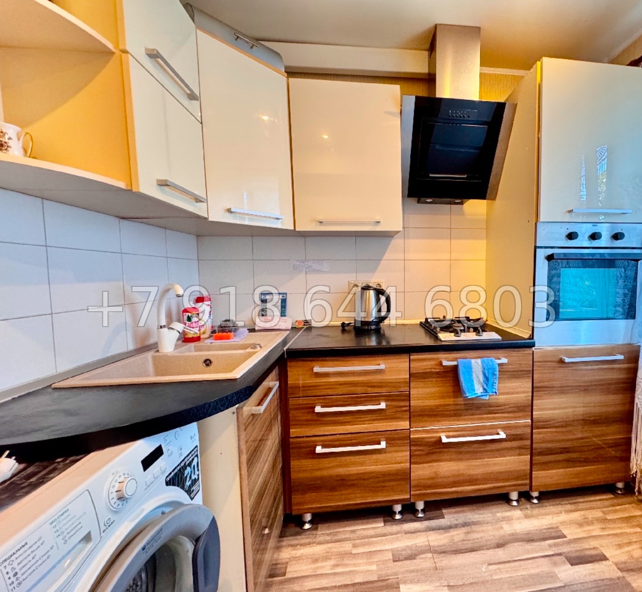 № 451 р. Двухкомнатная в центре города Сочи  - миниатюра 7