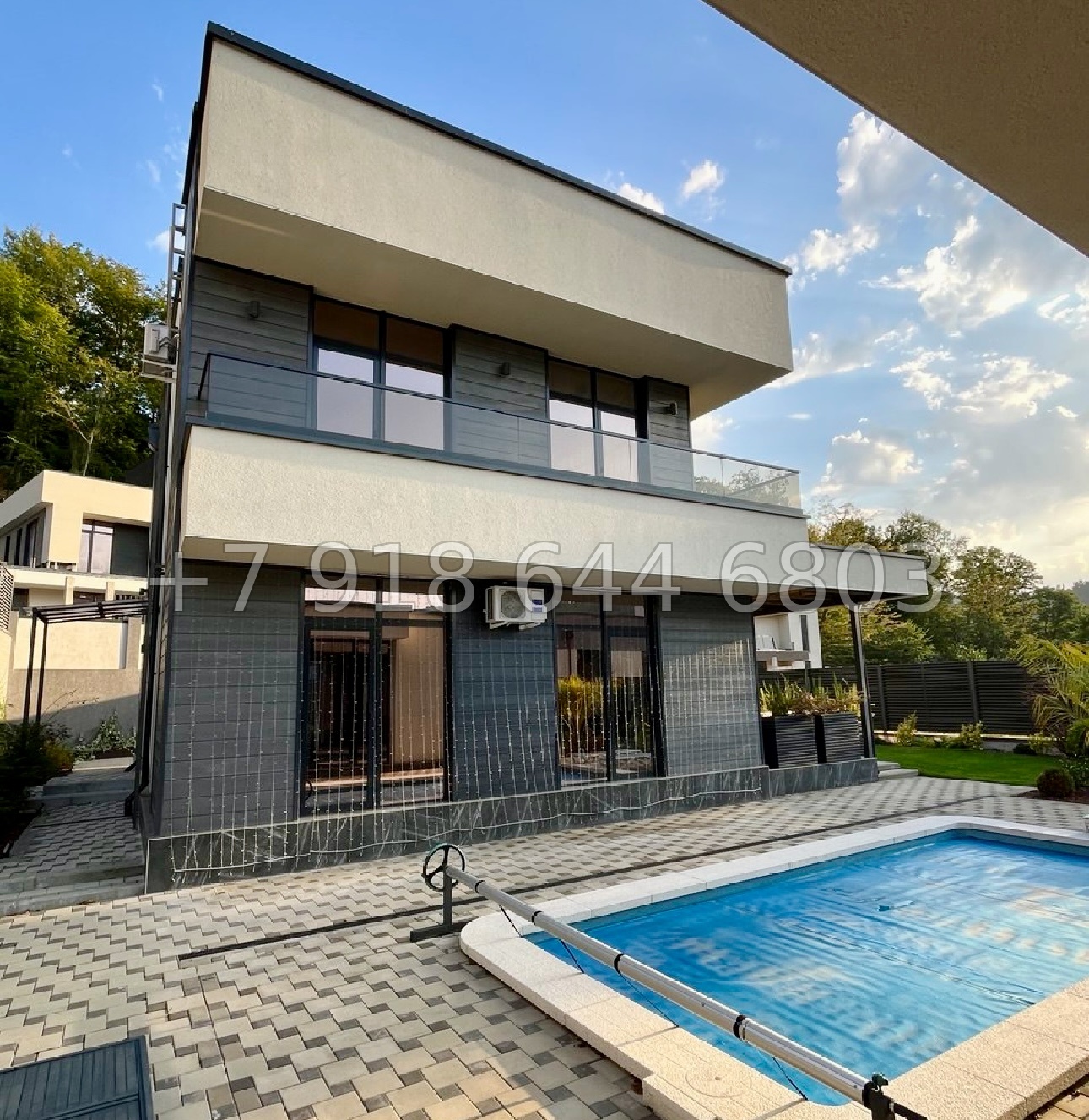 № 203 Б. Дом с бассейном и с хорошим ремонтом в городе Сочи  - миниатюра 1