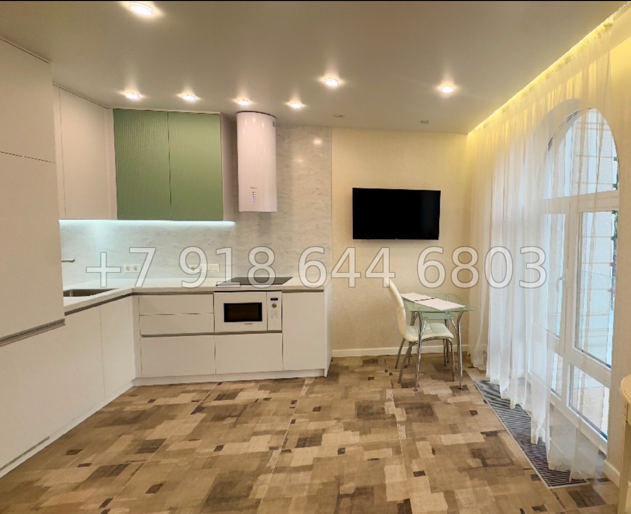 № 171 р. Квартира в Золотом Треугольнике в Сочи  - миниатюра 1