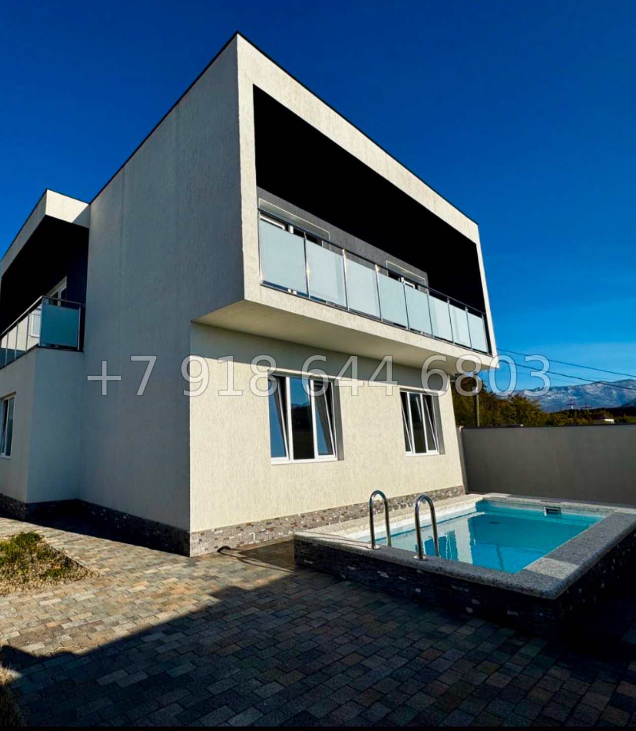 № 14 Б. Дом с бассейном в Адлере  - миниатюра 1