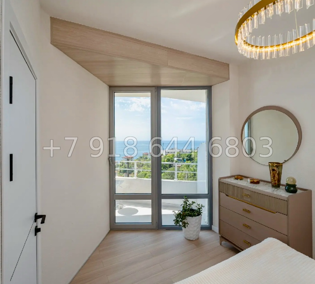 № 28 г. Квартира с видом на море в Ялте  - миниатюра 2