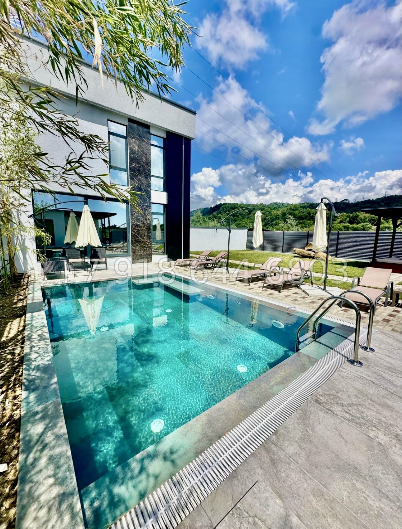 № 9 А.  Дом с ремонтом в Адлере  - миниатюра 1