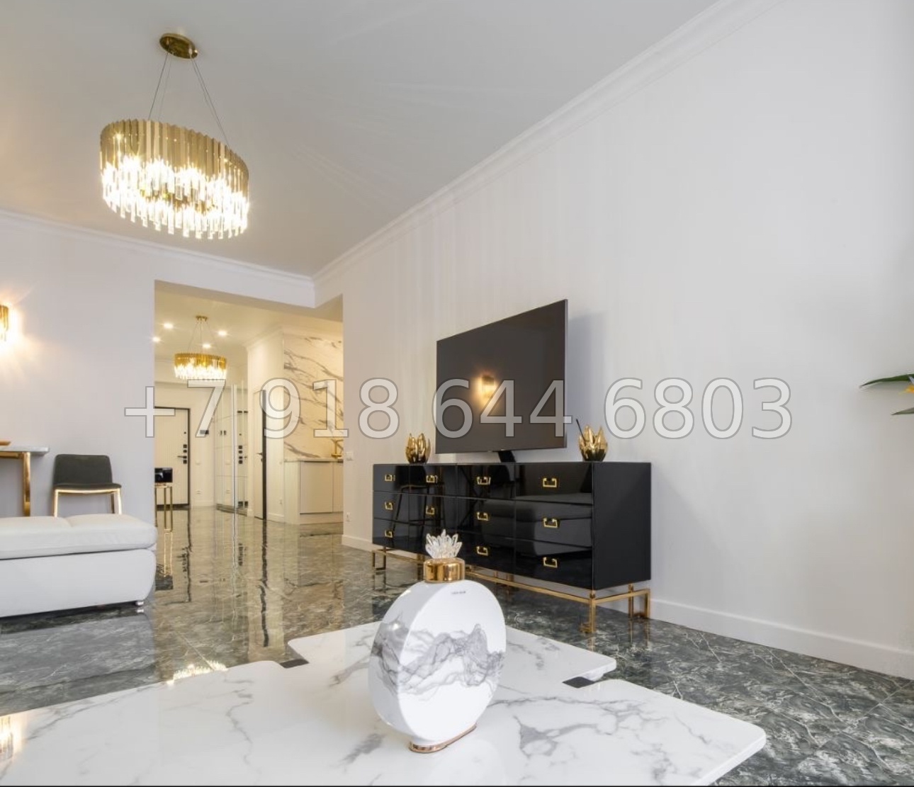 № 562 р. Двухкомнатная в центре Сочи квартира  - миниатюра 2