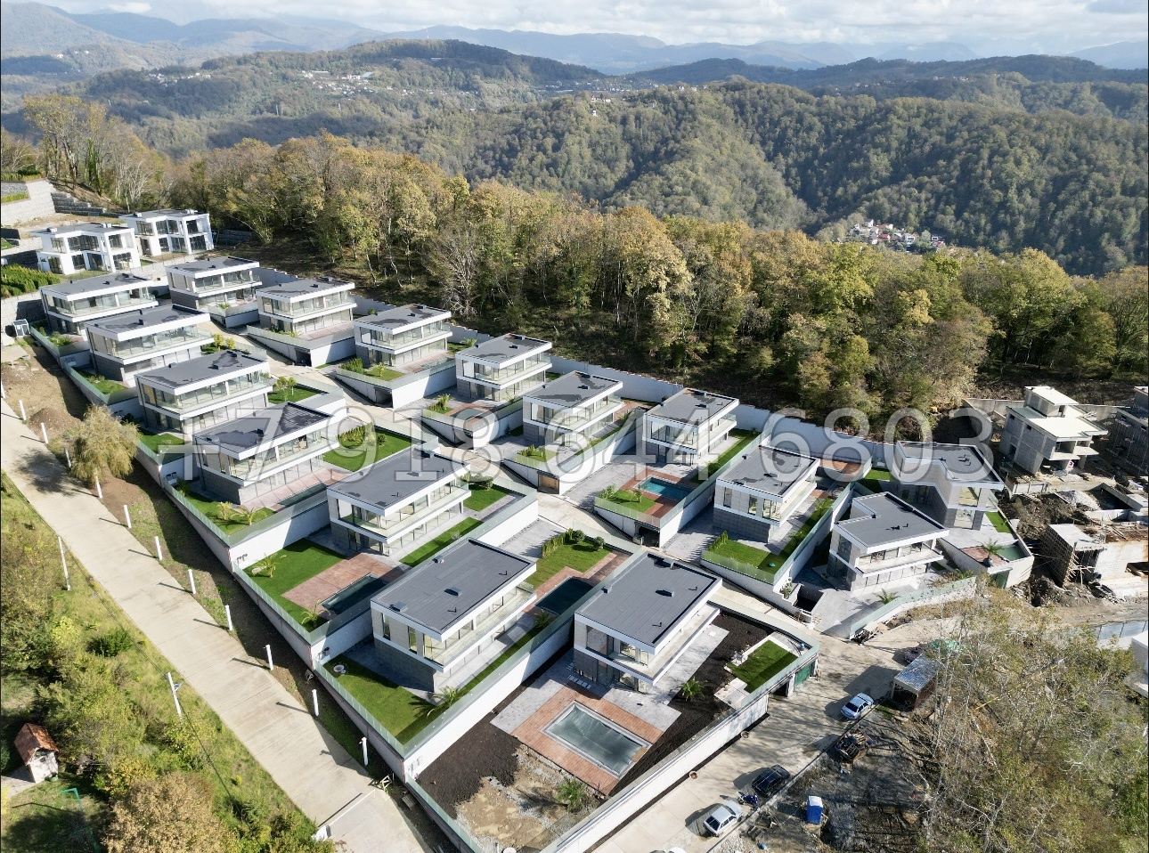 № 108 Б. Два последних дома в новом коттеджном посёлке в городе Сочи  - миниатюра 19