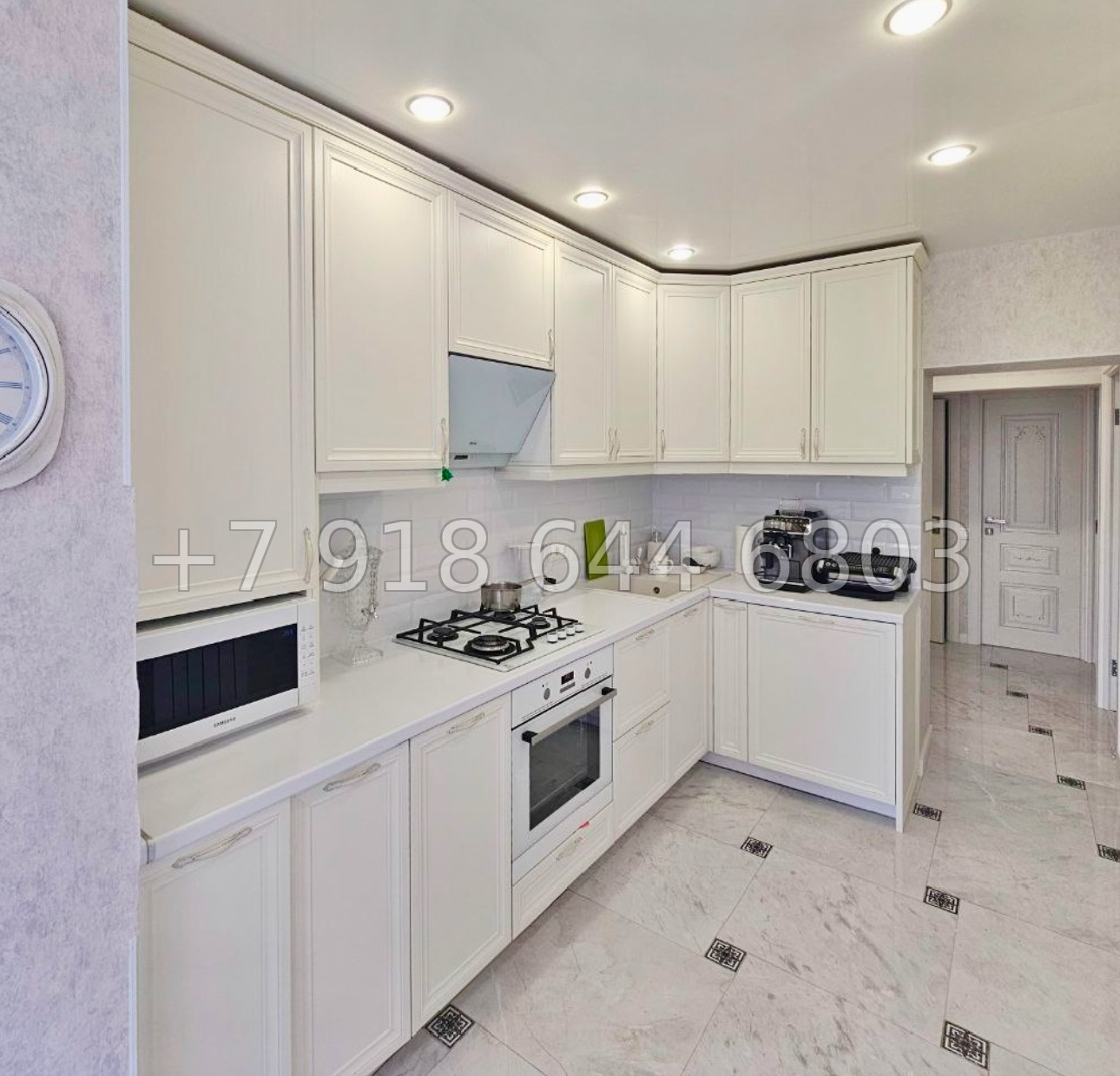 № 388 р. Трёхкомнатная квартира в городе Сочи  - миниатюра 8