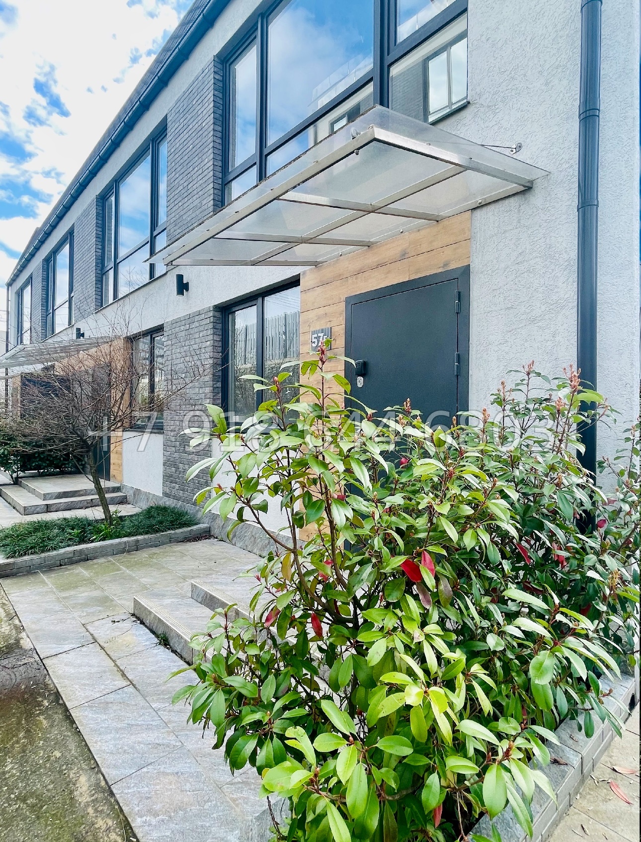 № 119 А. Дом в Центральном районе города Сочи  - миниатюра 1