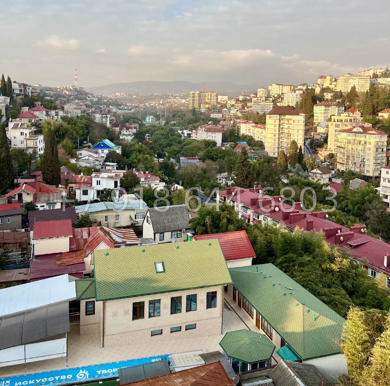 № 576 р. Трёхкомнатная Квартира в центре Сочи  - миниатюра 12