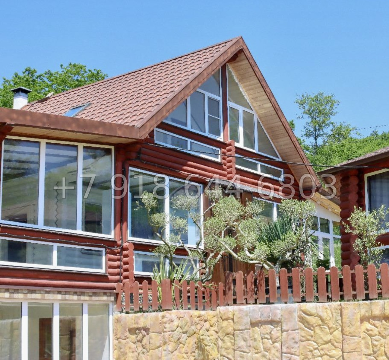 № 72 Б. Дом с озером с карпами в Адлере  - миниатюра 12