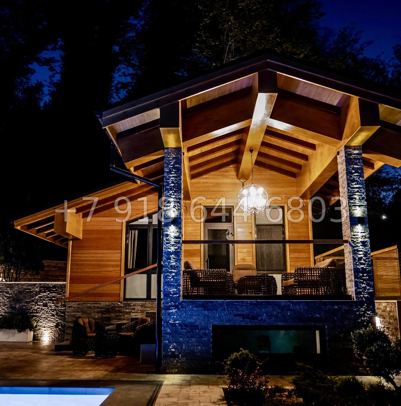 № 25В. Роскошный дом из бруса в городе Сочи с бассейном  - миниатюра 1