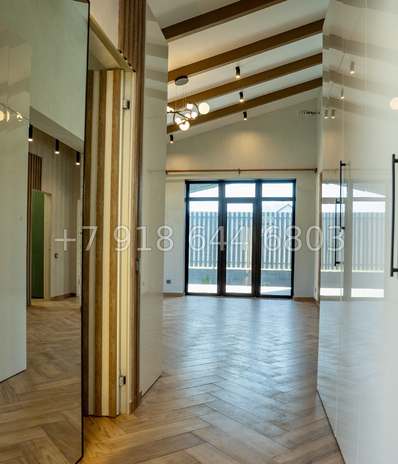 № 12 н. Дом с бассейном и современным ремонтом в Севастополе  - миниатюра 6