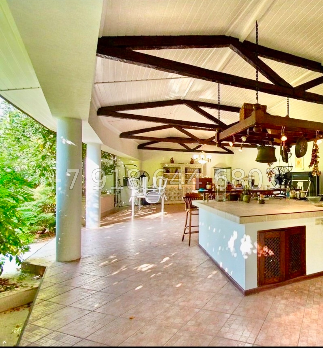 № 146 Б. Дом с огромным бассейном в Сочи  - миниатюра 14