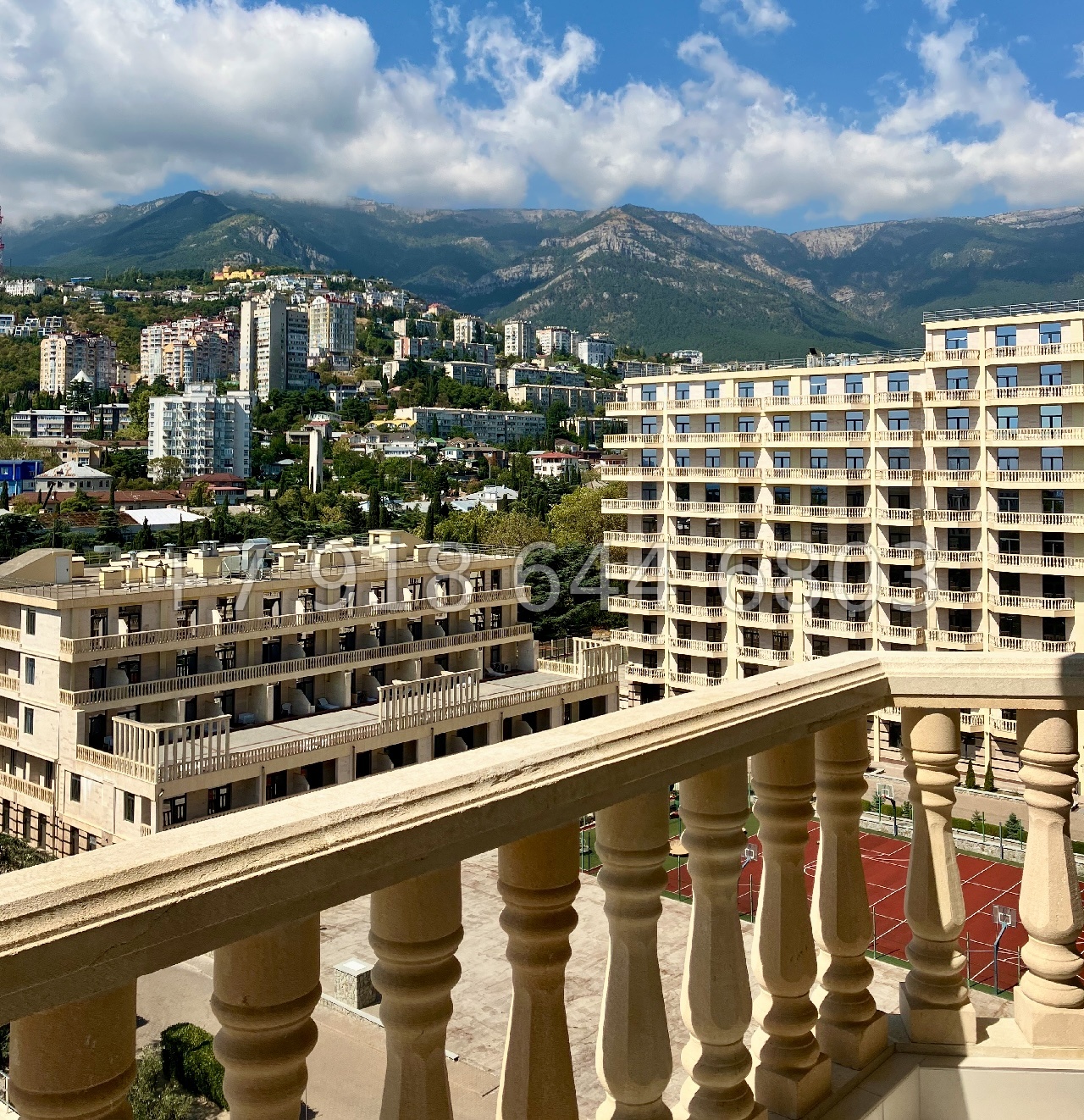 № 53 г. Трёхкомнатная квартира в центре города Ялты  - миниатюра 29