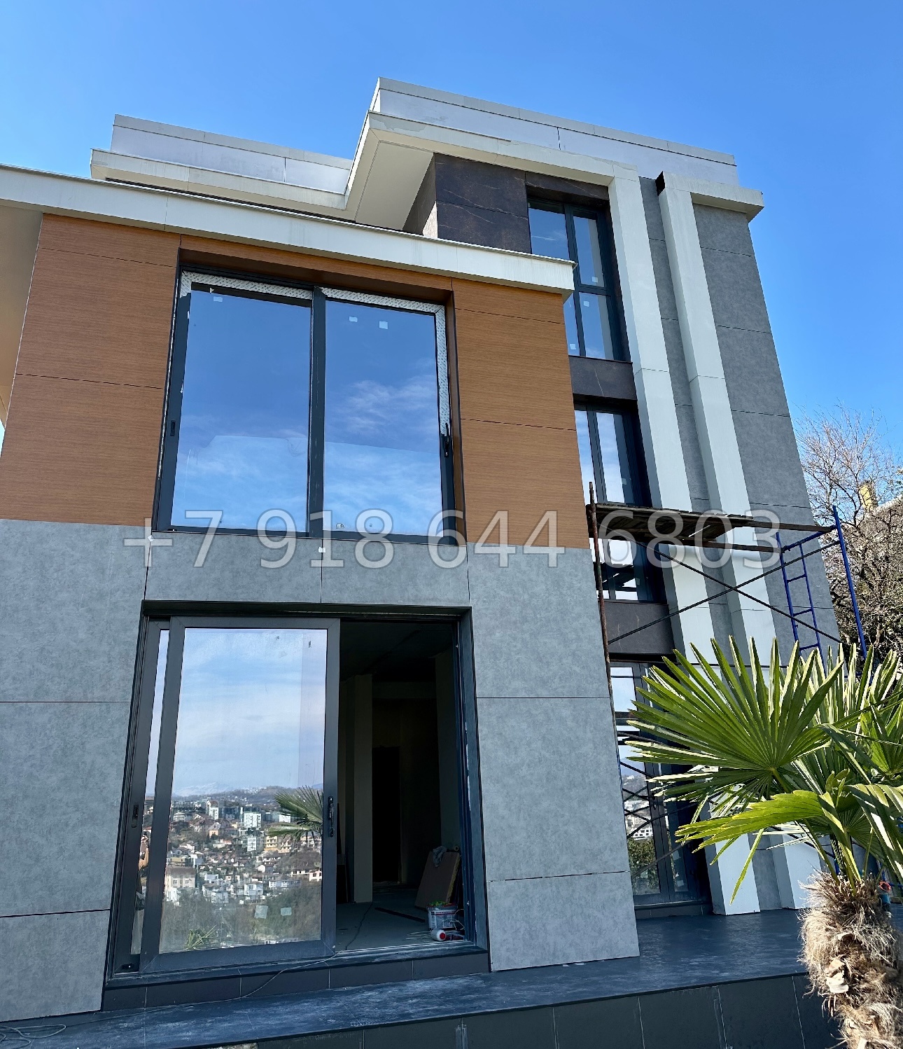 № 43м. Дом в центре города Сочи с видом на гору Ахун - миниатюра 1