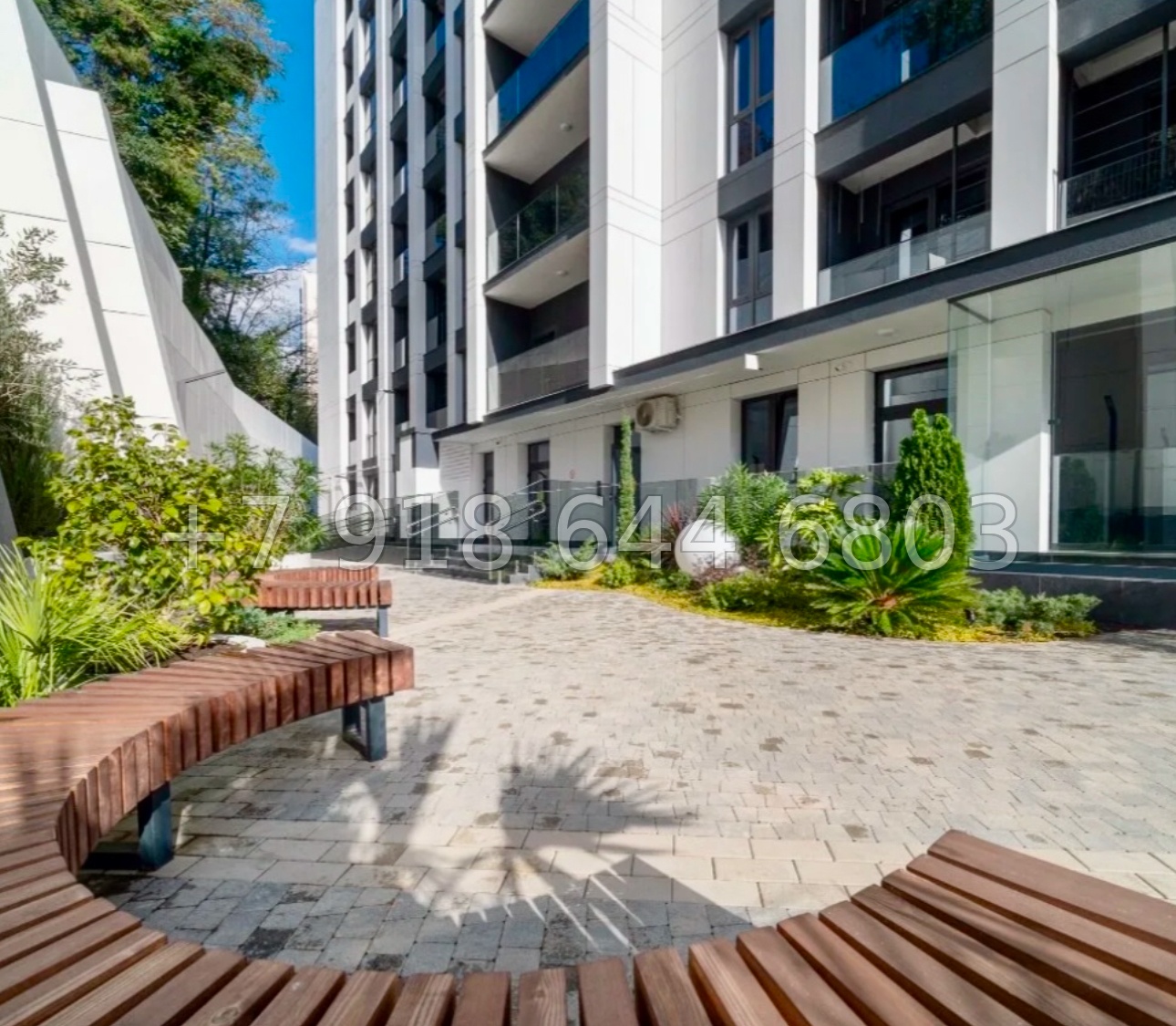 № 572 р. Квартира у парка Ривьера Сочи с бассейном  - миниатюра 26