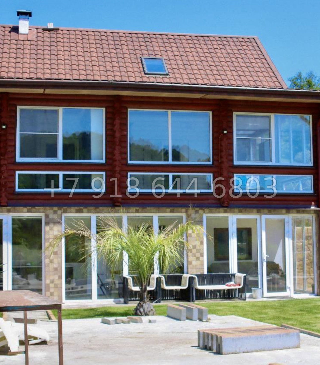 № 72 Б. Дом с озером с карпами в Адлере  - миниатюра 3