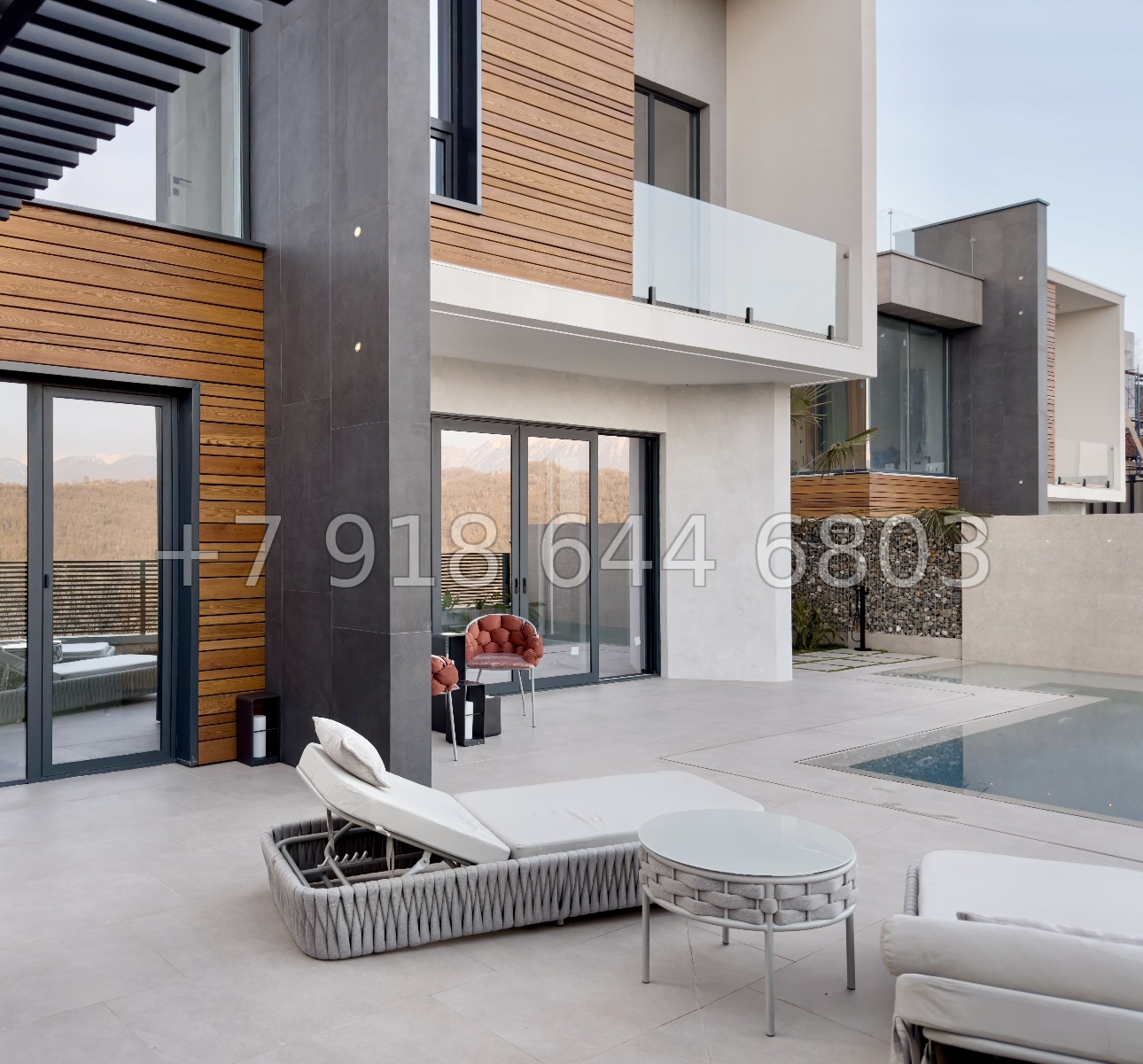 № 13 В. Современный дом с бассейном в Адлере с ремонтом и техникой  - миниатюра 21