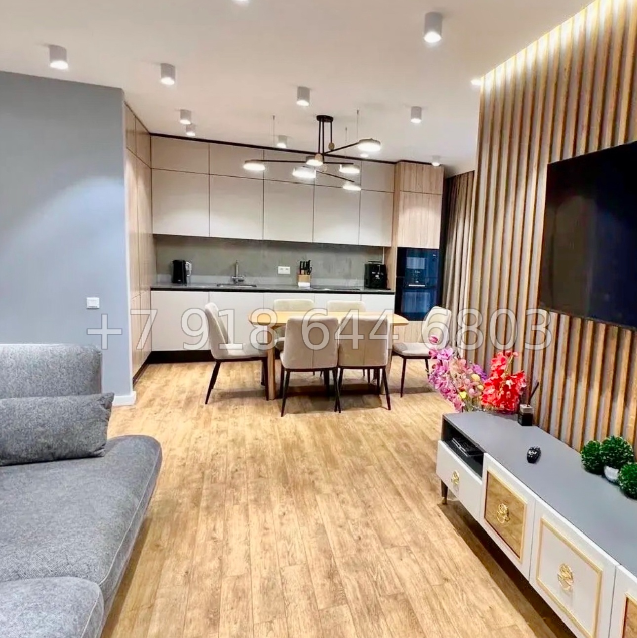 № 289 р. Квартира в самом центре города Сочи  - миниатюра 10