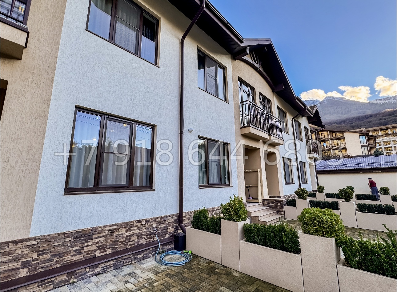 № 8 В. Таунхаусы на Красной Поляне в Сочи  - миниатюра 18