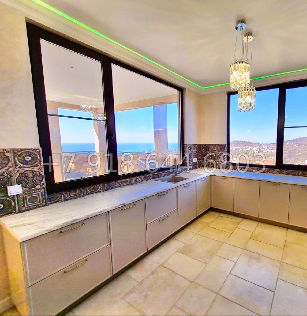 № 241 в. Дом с бассейном и с ремонтом в Сочи  - миниатюра 5