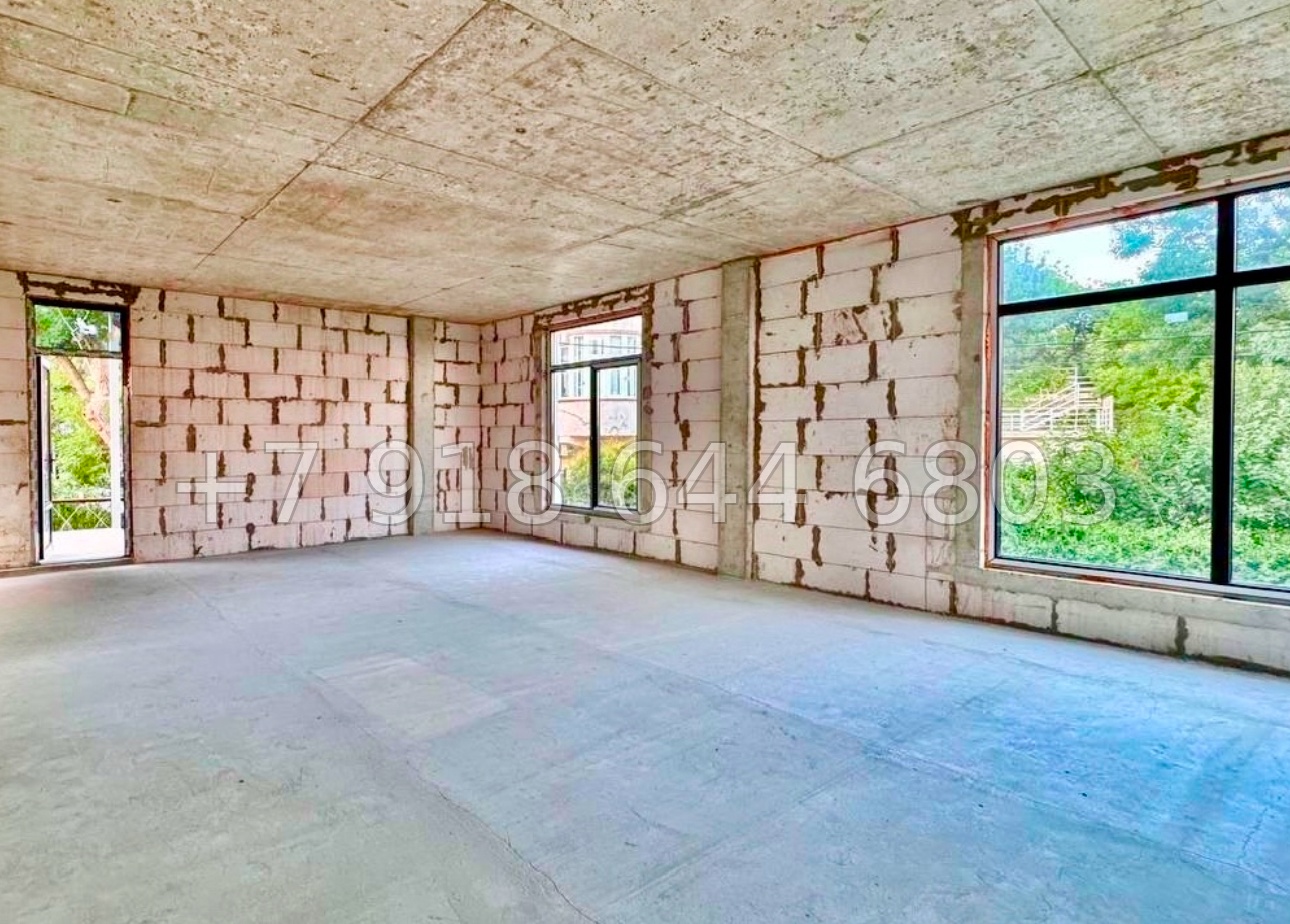 № 7 н. Дом в Ялте с гаражом и с видом на Чёрное море  - миниатюра 15