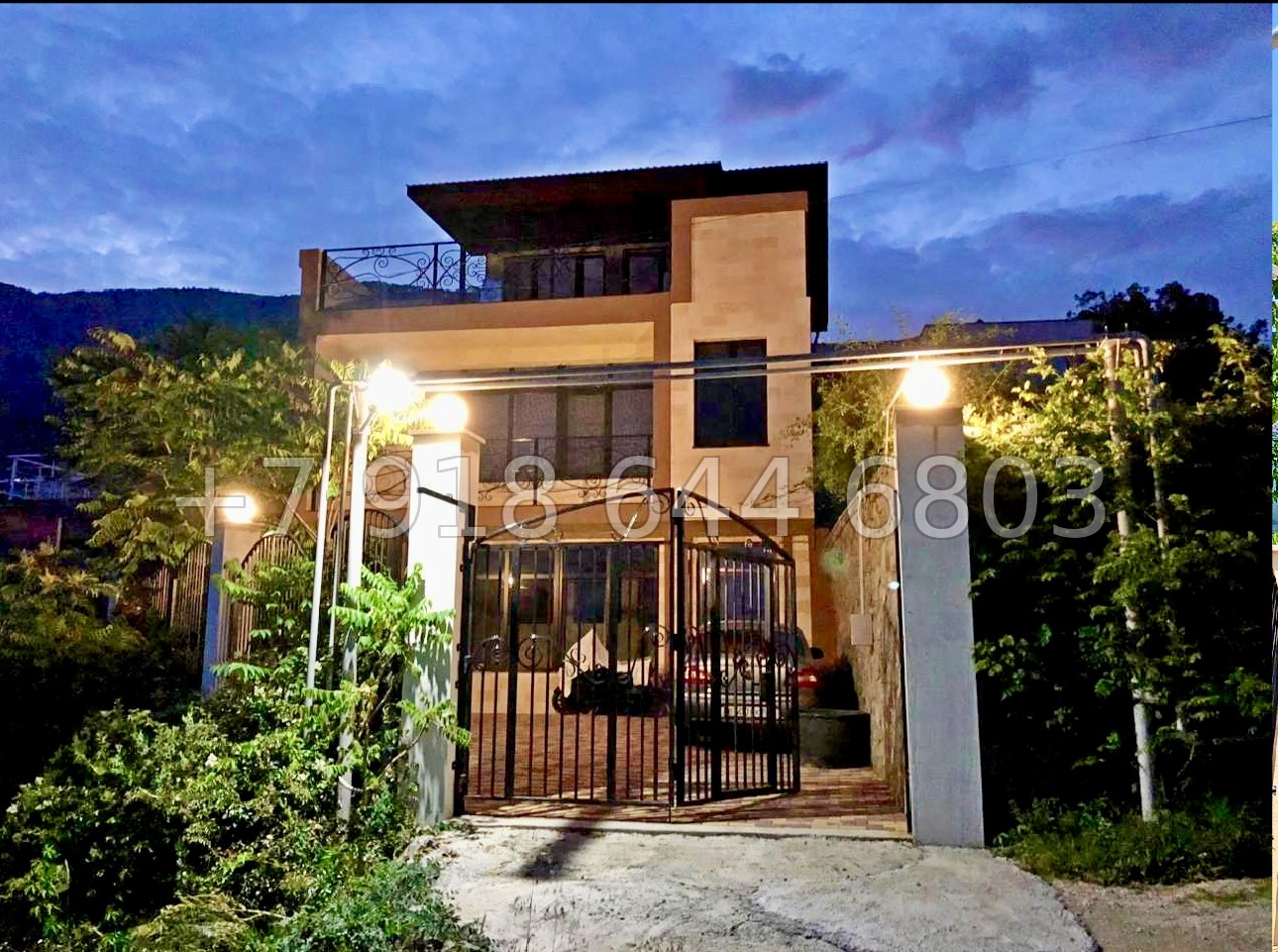 № 2 н. Дом в Ялте . Стильный и дорогая отделка фасада  - миниатюра 1