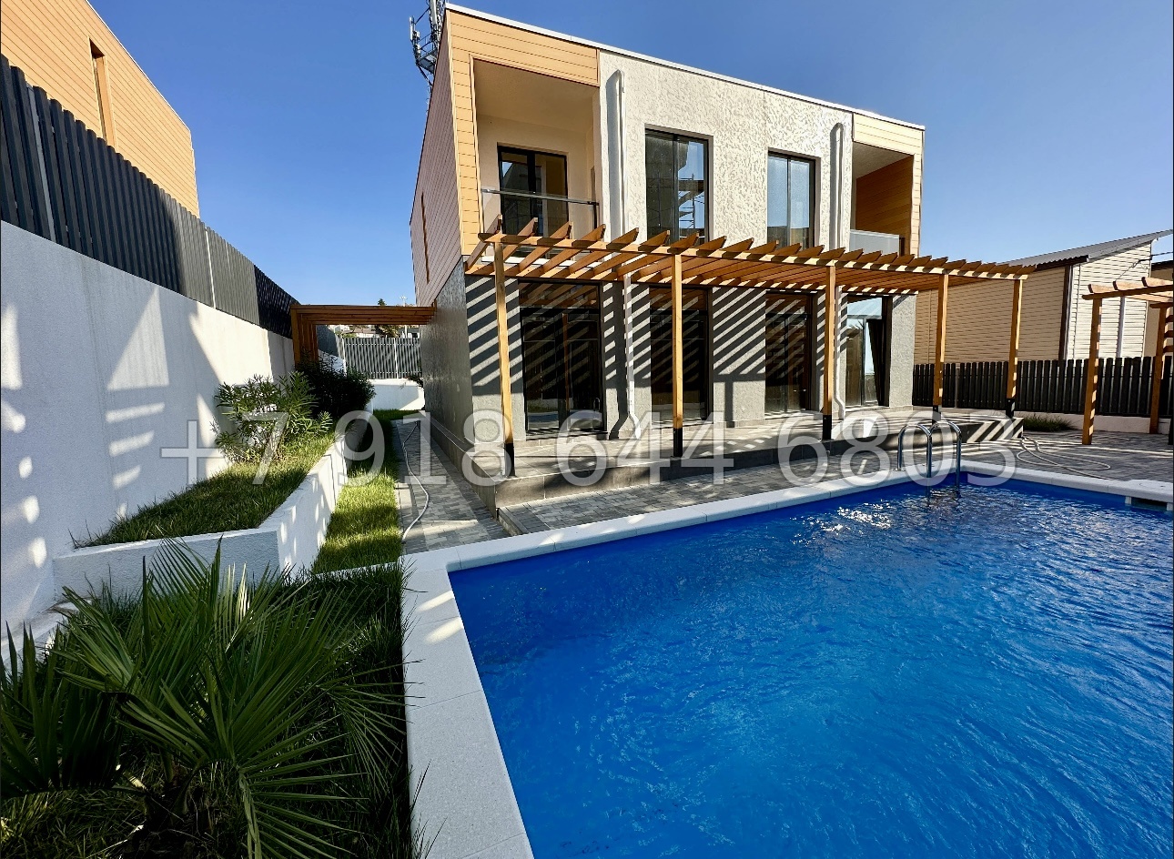 № 100 А. Дом с бассейном в Адлере  - миниатюра 11