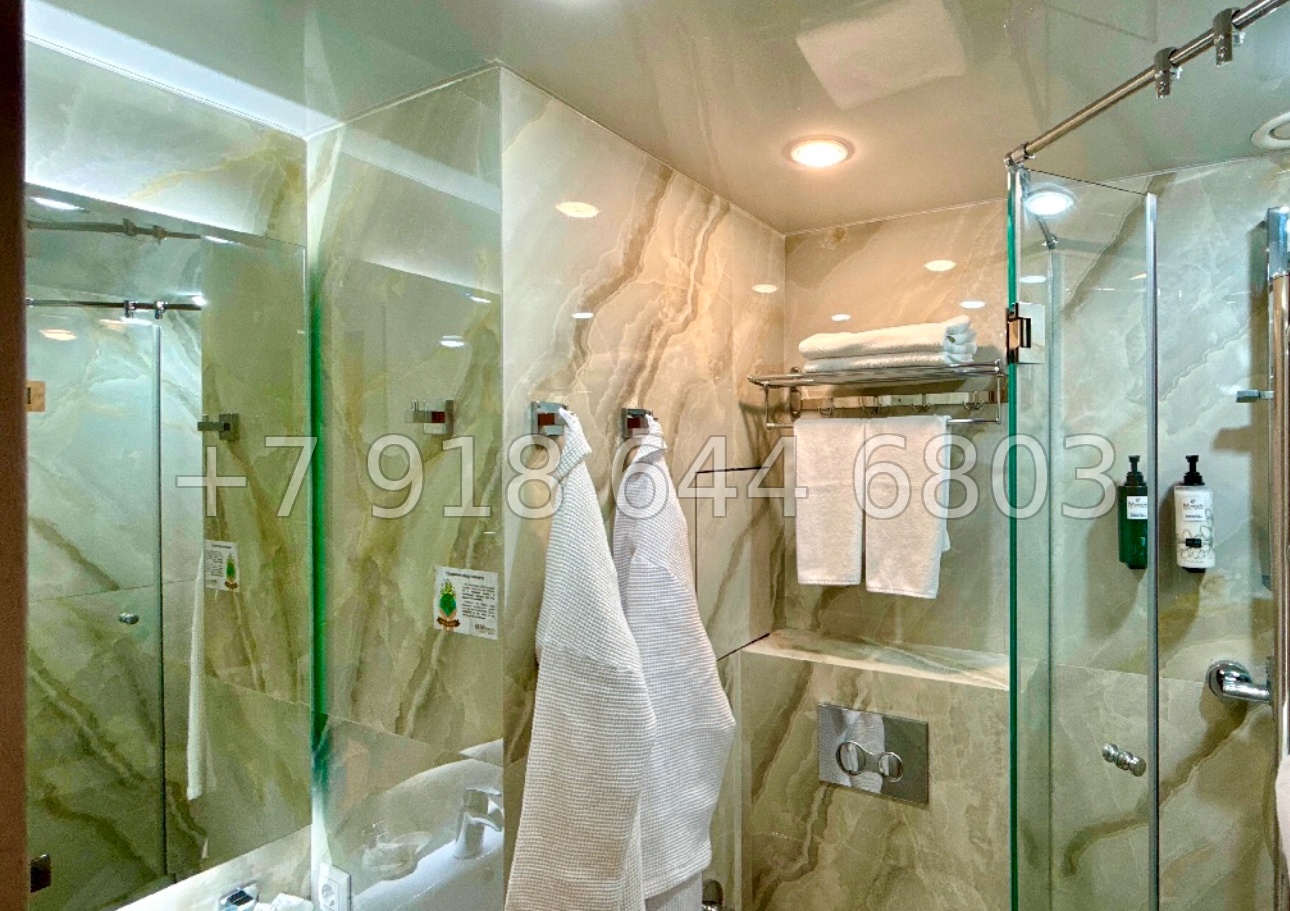 № 18 ш. Центр Сочи. АК Миррор на Навагинской улице  - миниатюра 6