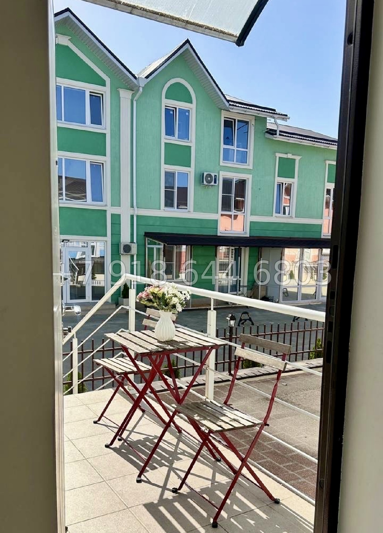 № 42 х. Жилье с бассейном в Адлере  - миниатюра 15