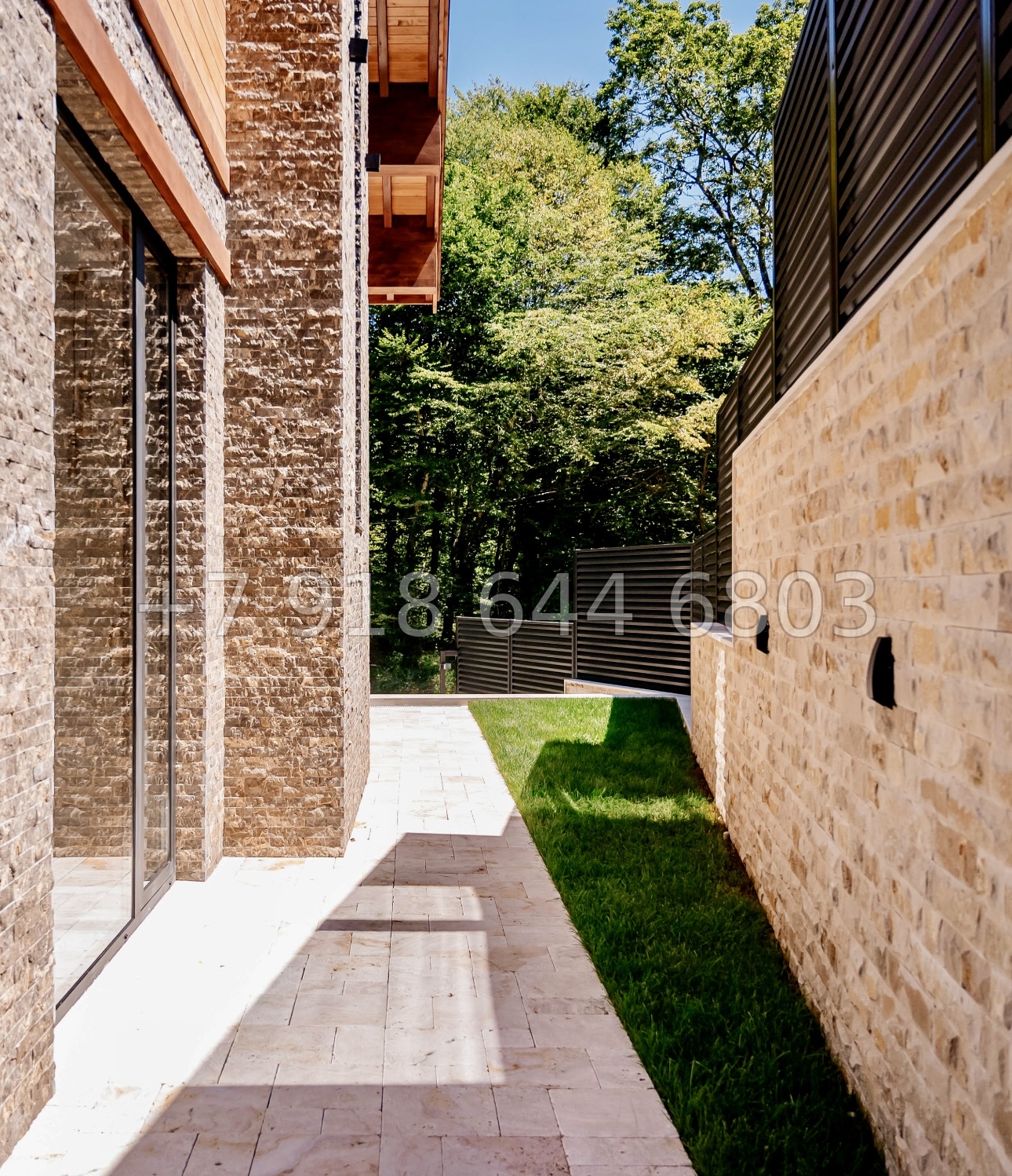 № 25В. Роскошный дом из бруса в городе Сочи с бассейном  - миниатюра 80