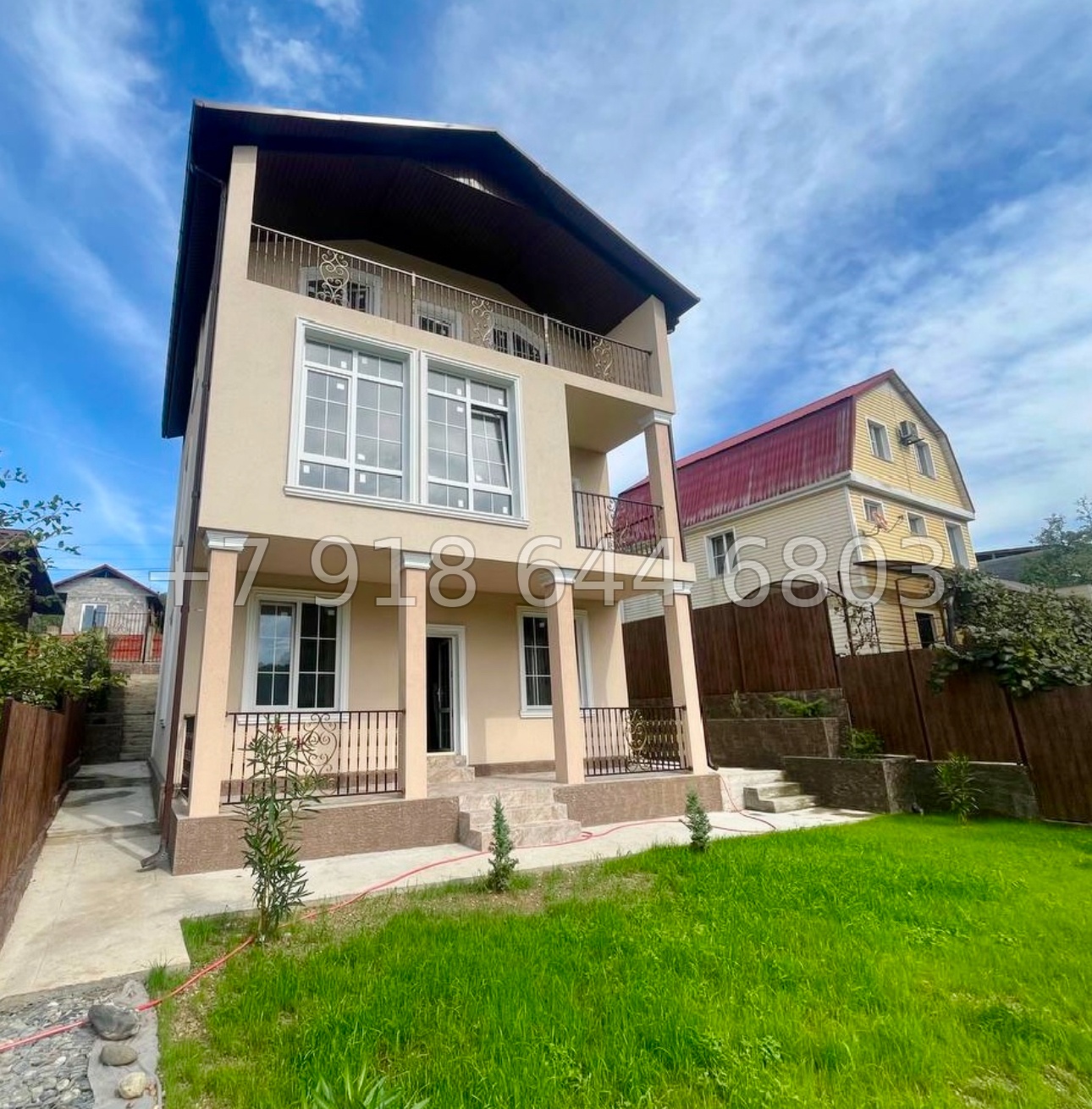 № 28 А. Недорогой дом в Адлере для жизни и отдыха  - миниатюра 1