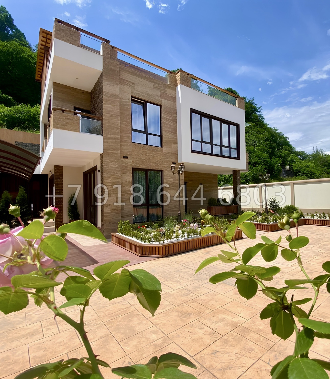 № 41 Б. Дома с ремонтом в Адлере  - миниатюра 1