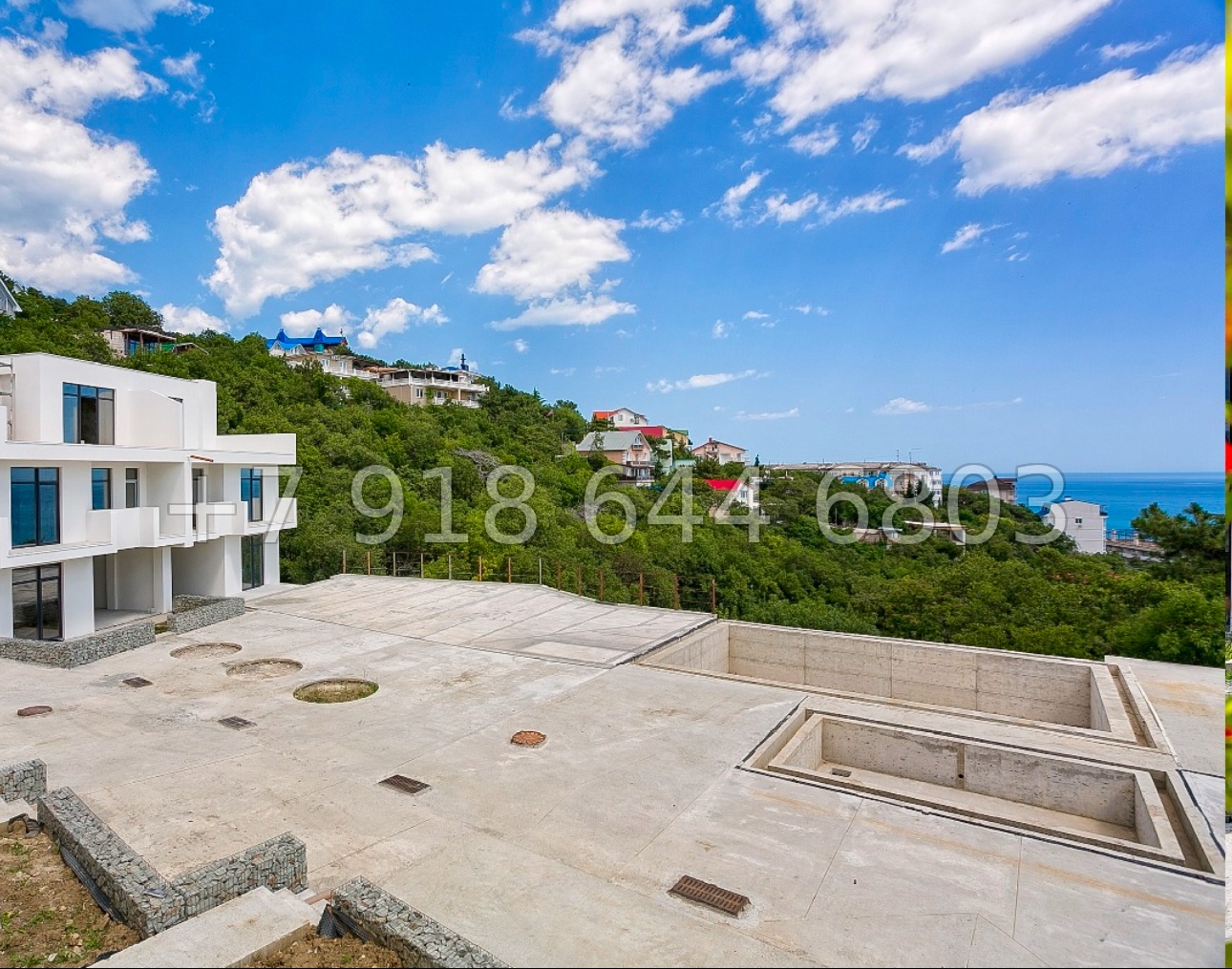 № 11 н. Таунхаусы в Ялте с видом на Чёрное море  - миниатюра 19