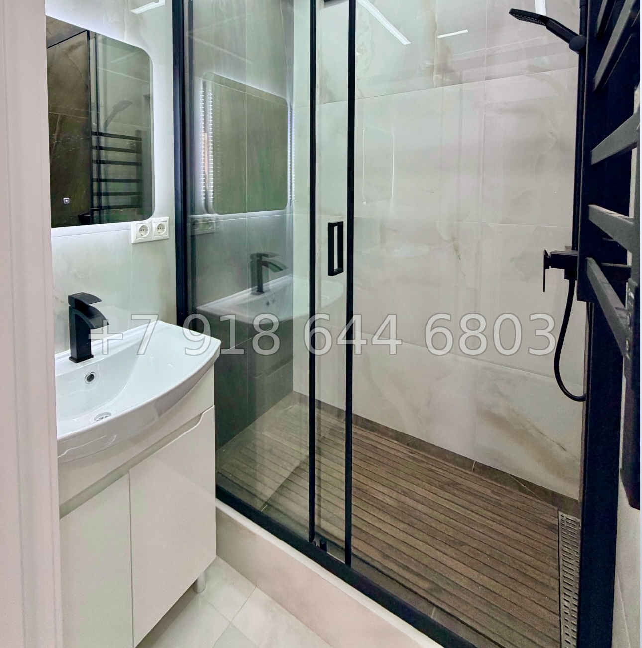 № 533 р.  Квартира в центре города Сочи  - миниатюра 11