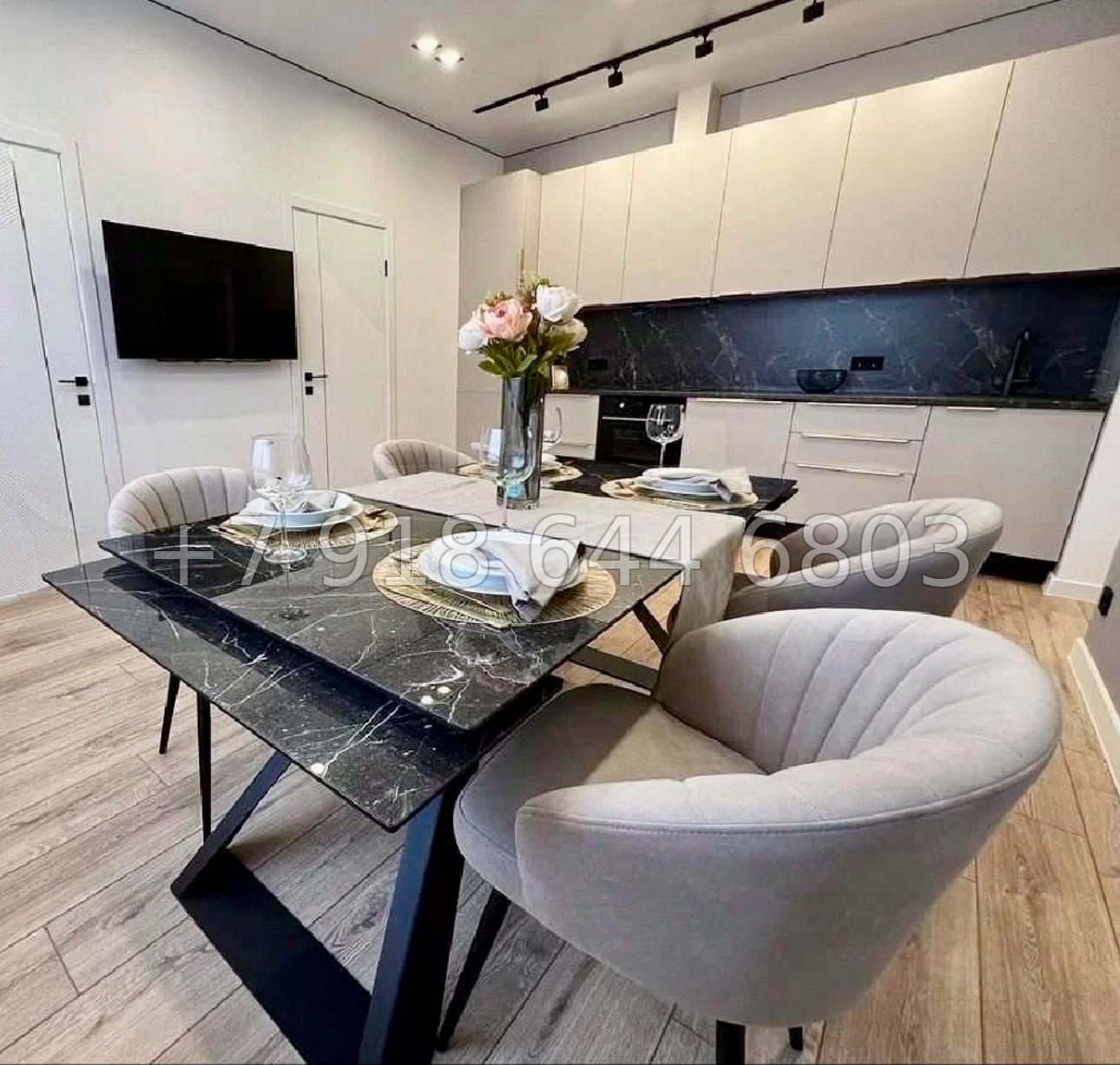 № 356 р. Квартира в центре города Сочи  - миниатюра 17