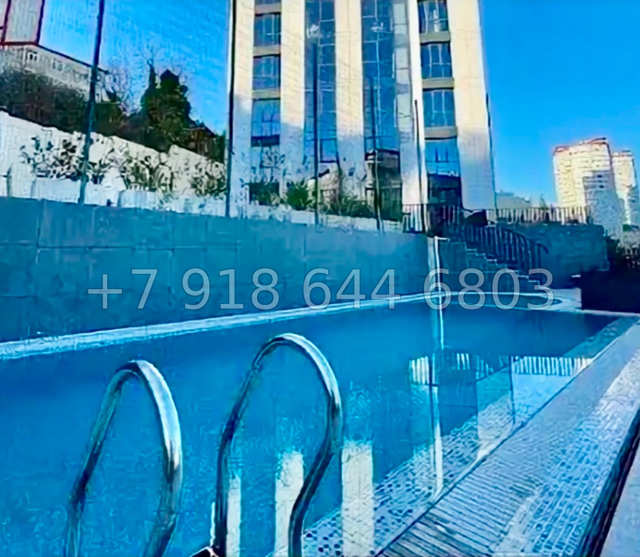 № 572 р. Квартира у парка Ривьера Сочи с бассейном  - миниатюра 24