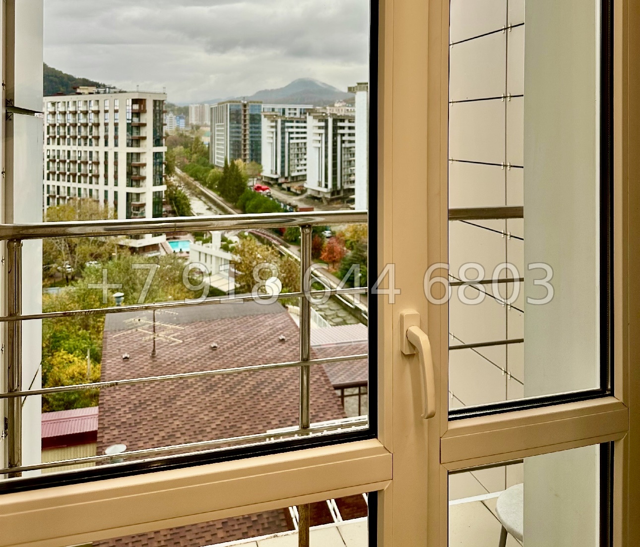 № 408р. Трёхкомнатная квартира на море в Сочи  - миниатюра 14