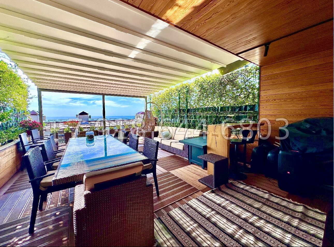 № 32е. Квартира с бассейном в роскошном ЖК Лазурный Берег Сочи - миниатюра 2