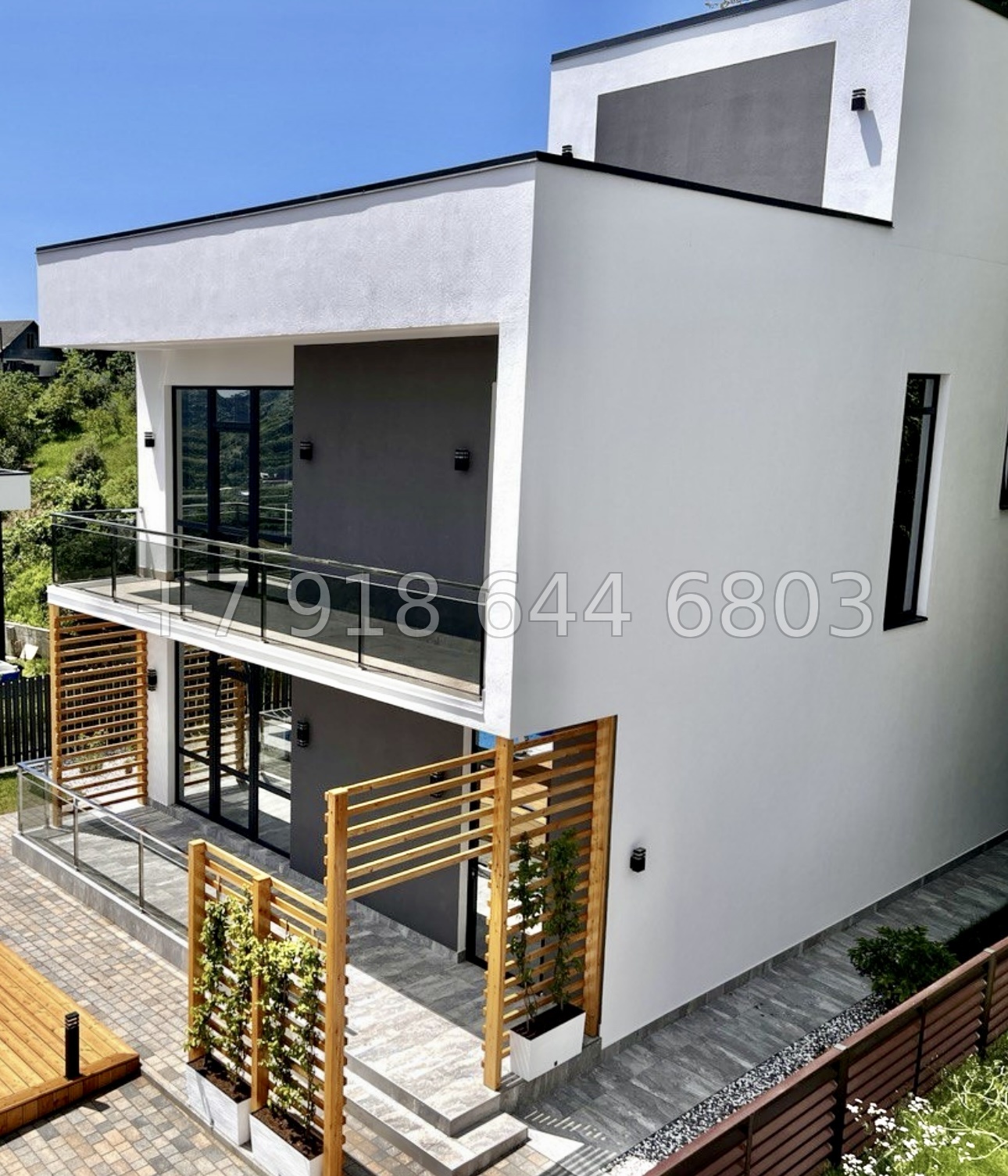 № 18 Б. Дом с бассейном в Адлере  - миниатюра 23