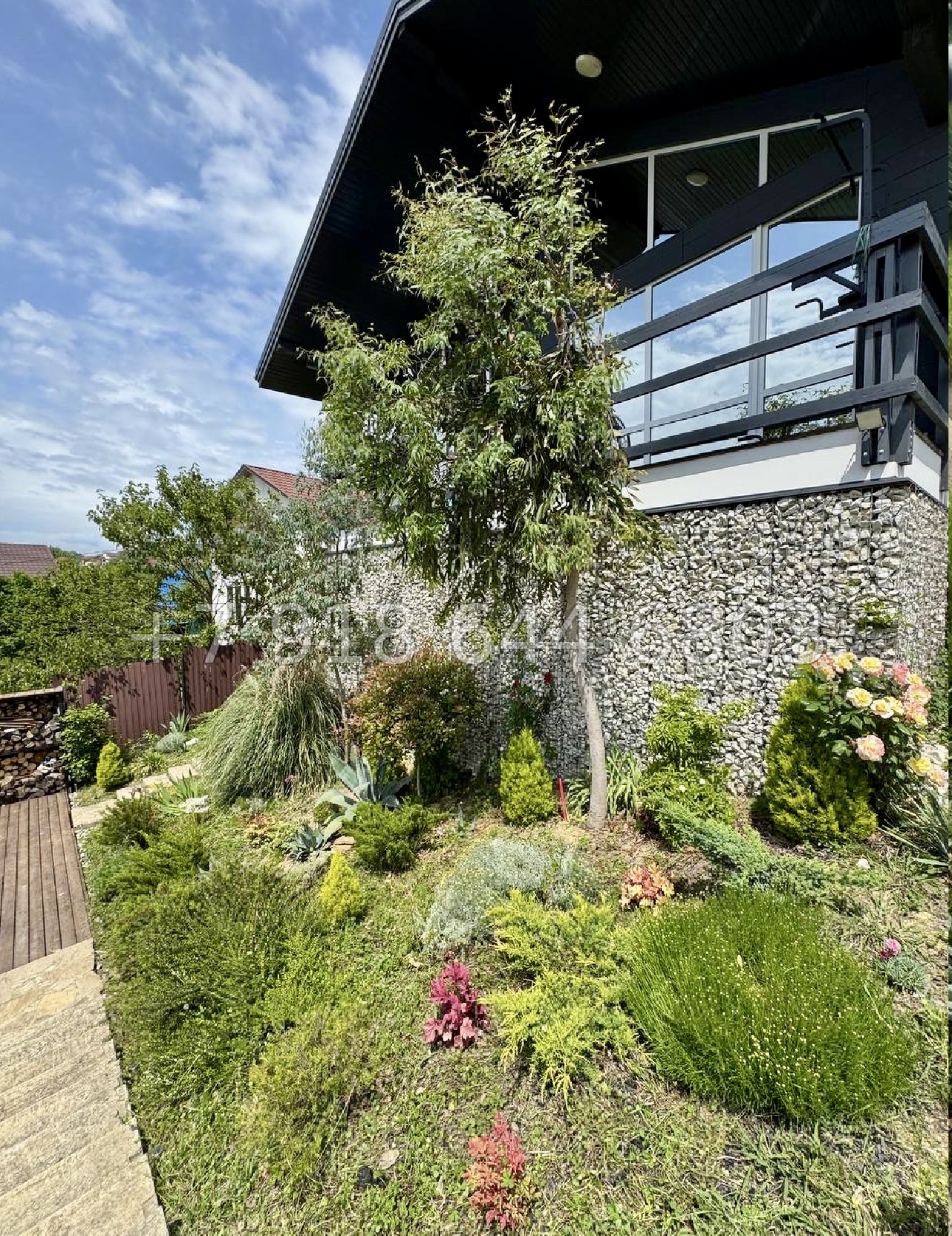 № 110 А. Дом с ремонтом в Адлере  - миниатюра 1