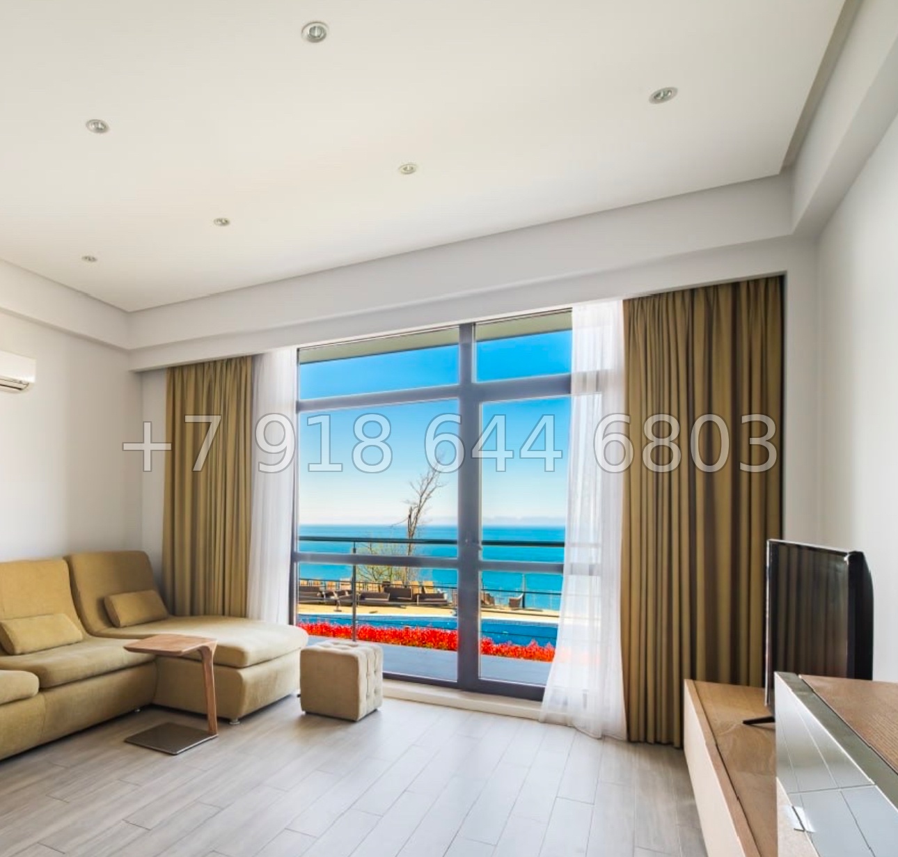 № 504 р. ЖК Лазурный Берег. Квартира с видом на море  - миниатюра 1