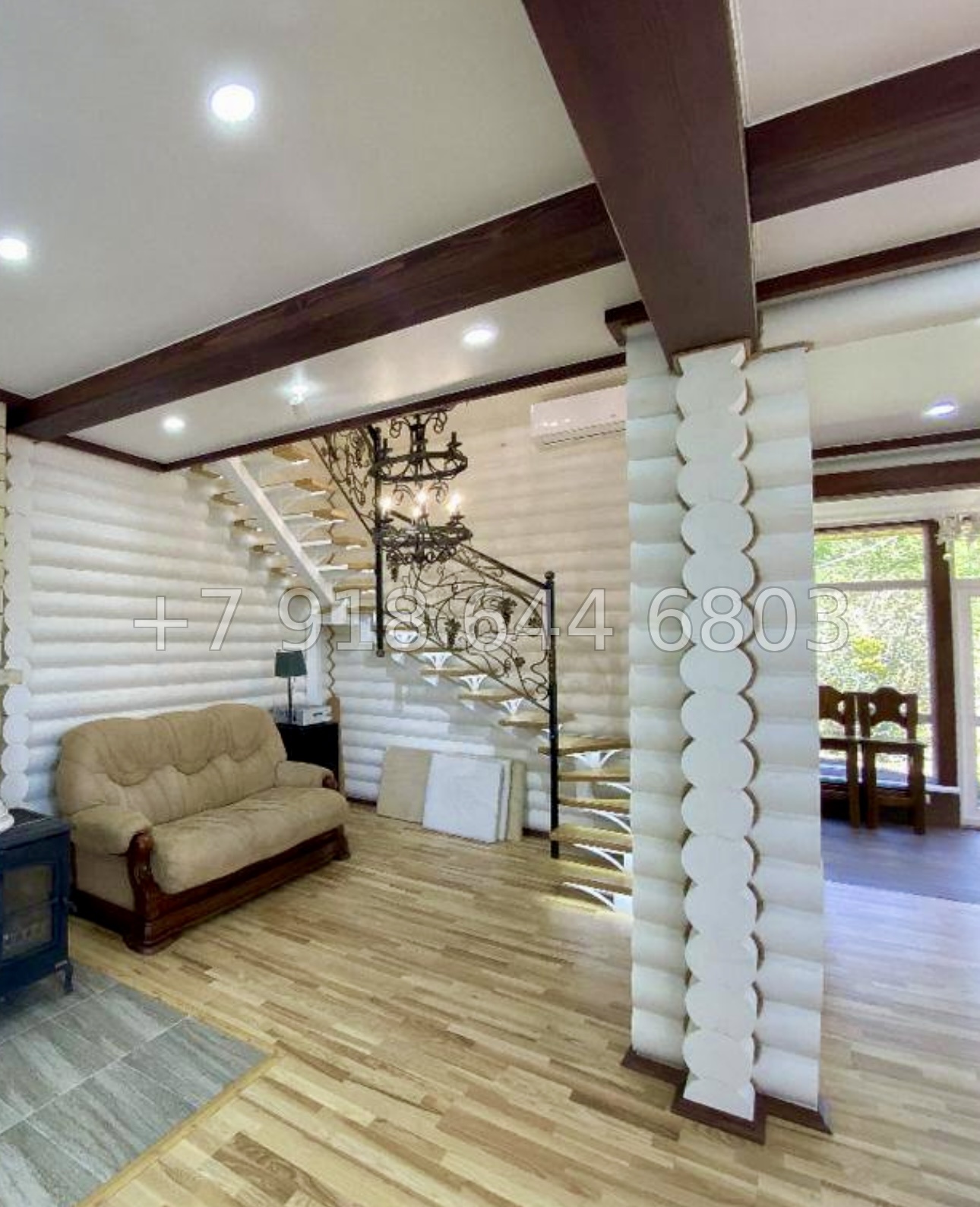 № 72 Б. Дом с озером с карпами в Адлере  - миниатюра 28