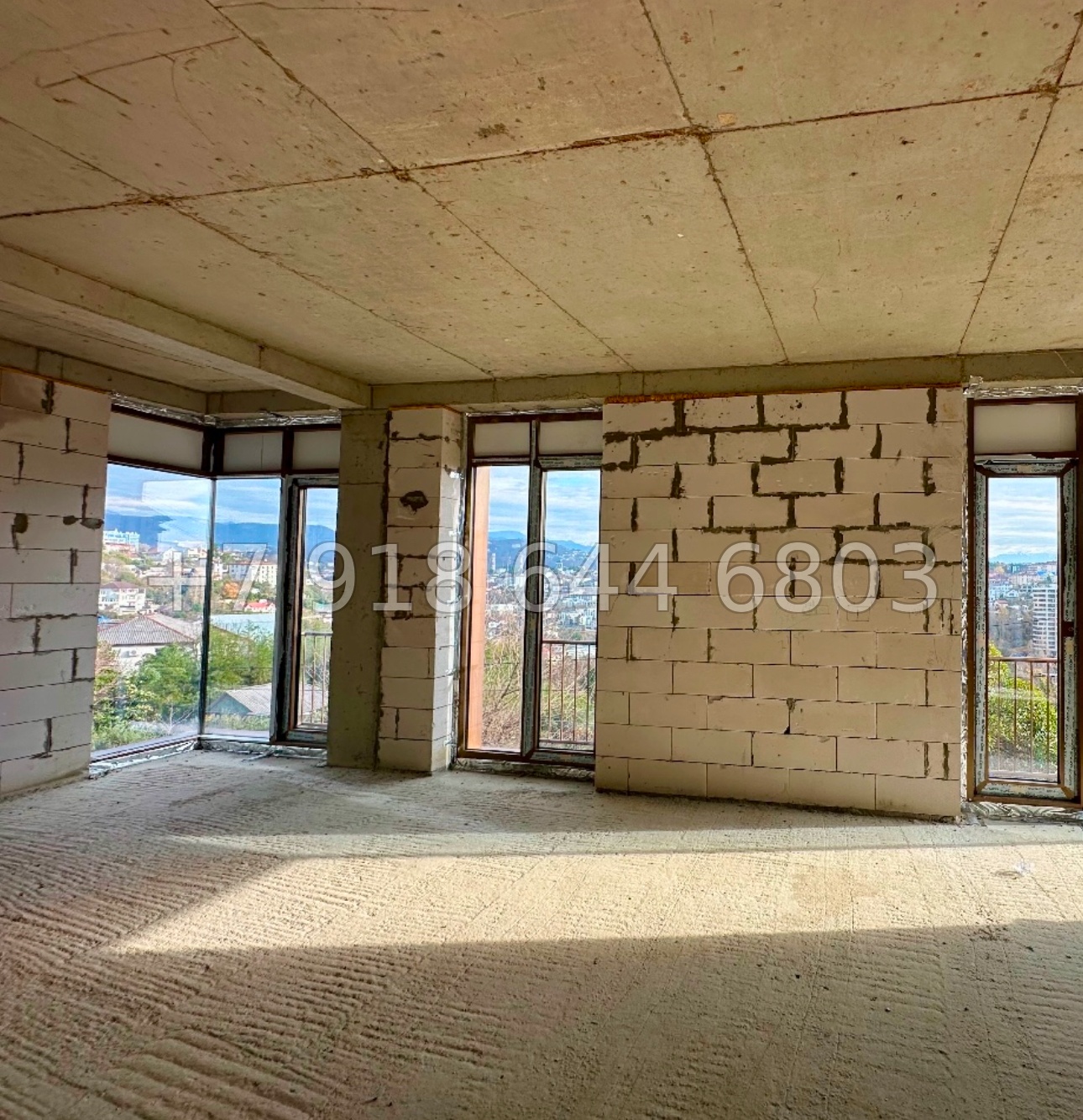 № 40в. Дом в центре города Сочи  - миниатюра 24