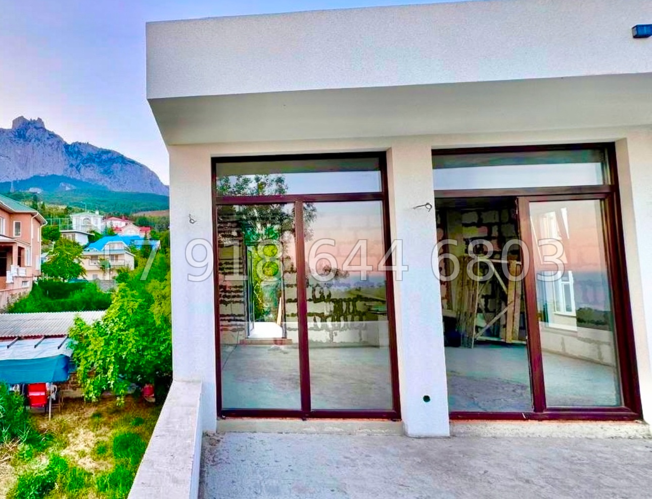 № 7 н. Дом в Ялте с гаражом и с видом на Чёрное море  - миниатюра 11