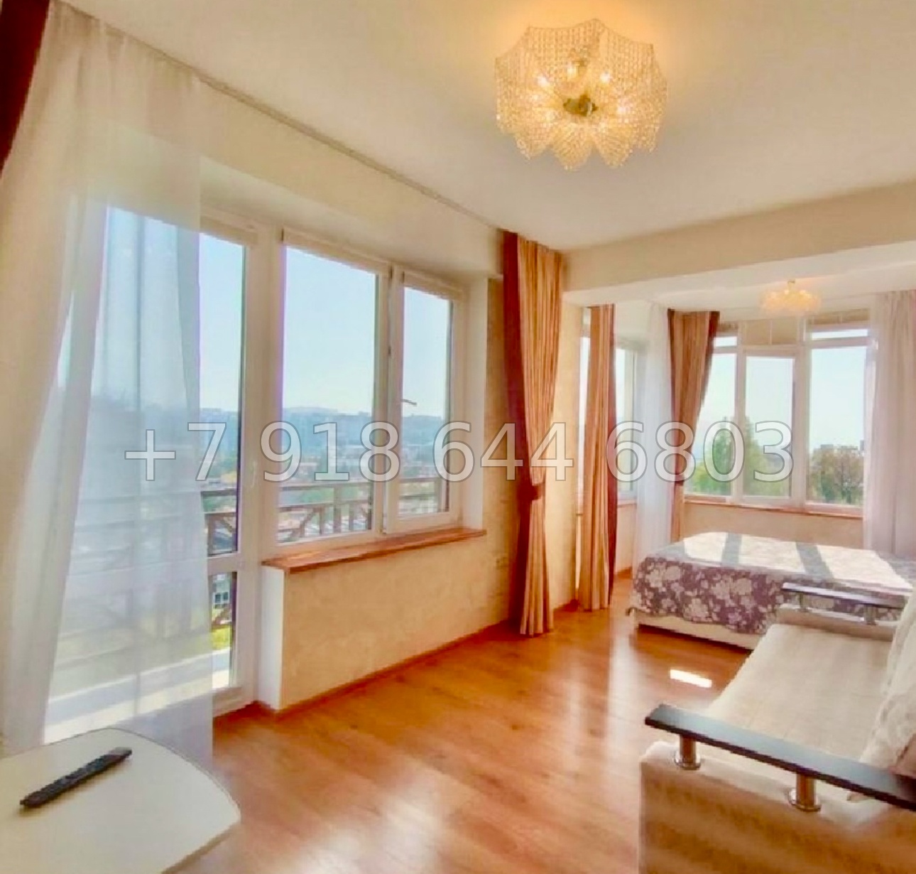№ 860. Квартира в центре Сочи  - миниатюра 1