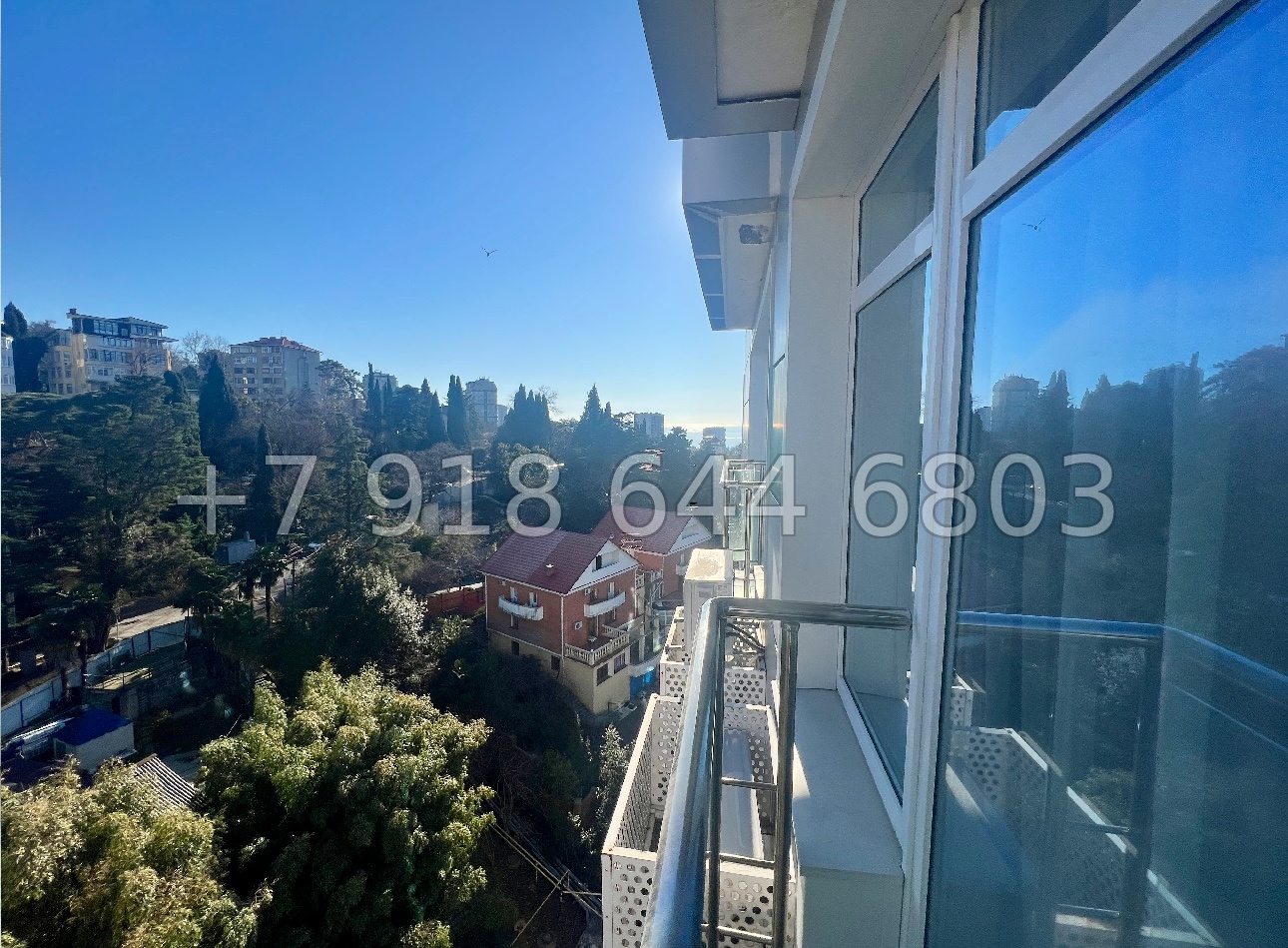 № 82р. Квартира в районе Светлана в Сочи.  - миниатюра 3