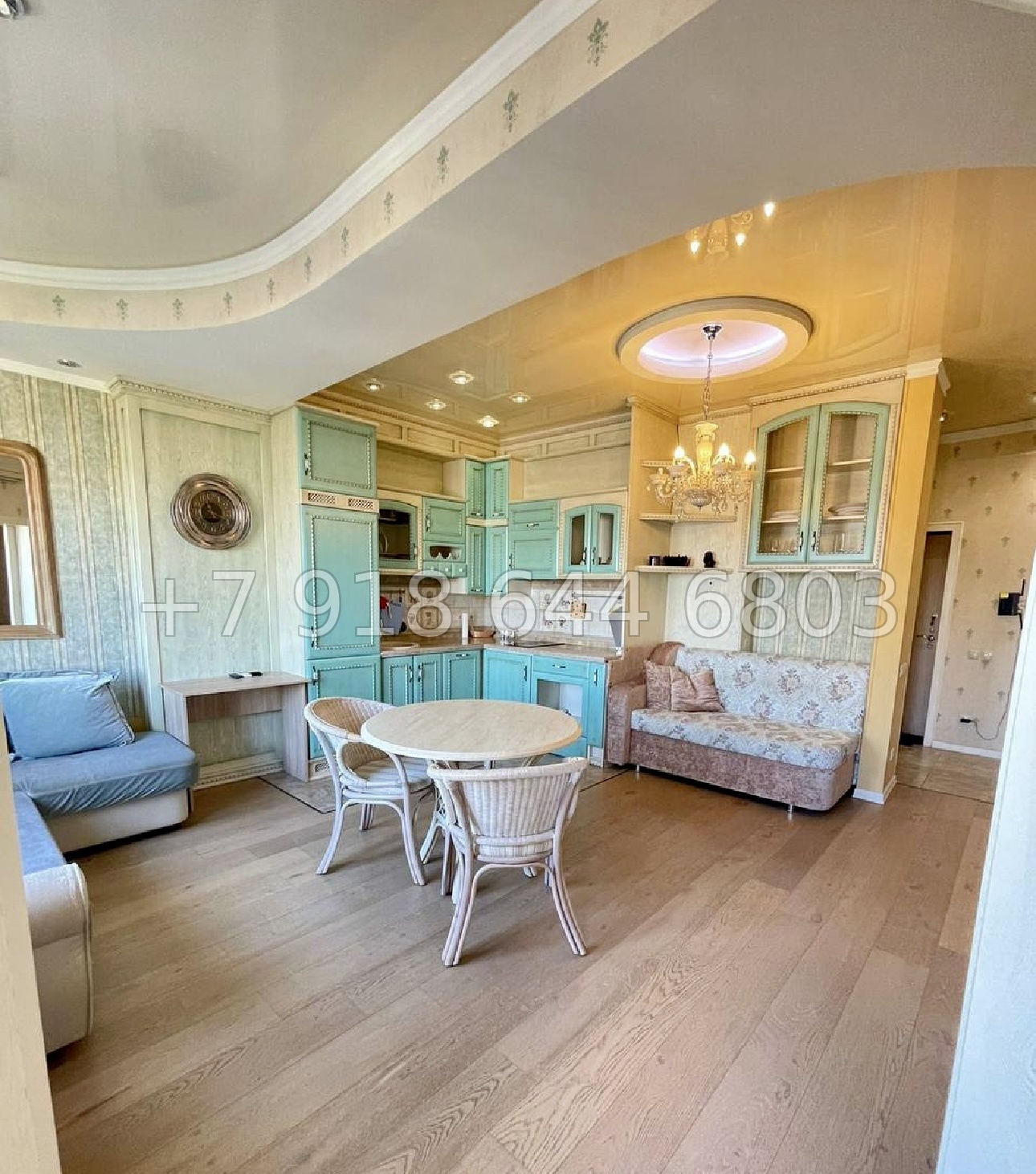 № 15р. Квартира в центре города Сочи  - миниатюра 3