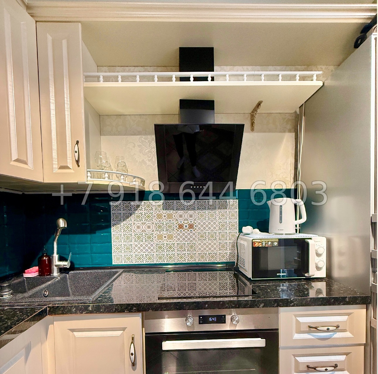 № 273 р. Квартира двухкомнатная в городе Сочи  - миниатюра 2