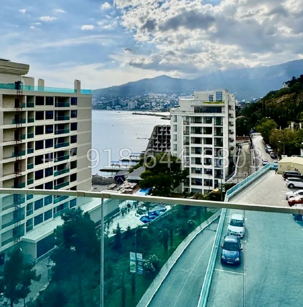 № 54 г. Центр Ялты. АК Sky Plaza 3. Апартаменты на море - миниатюра 13