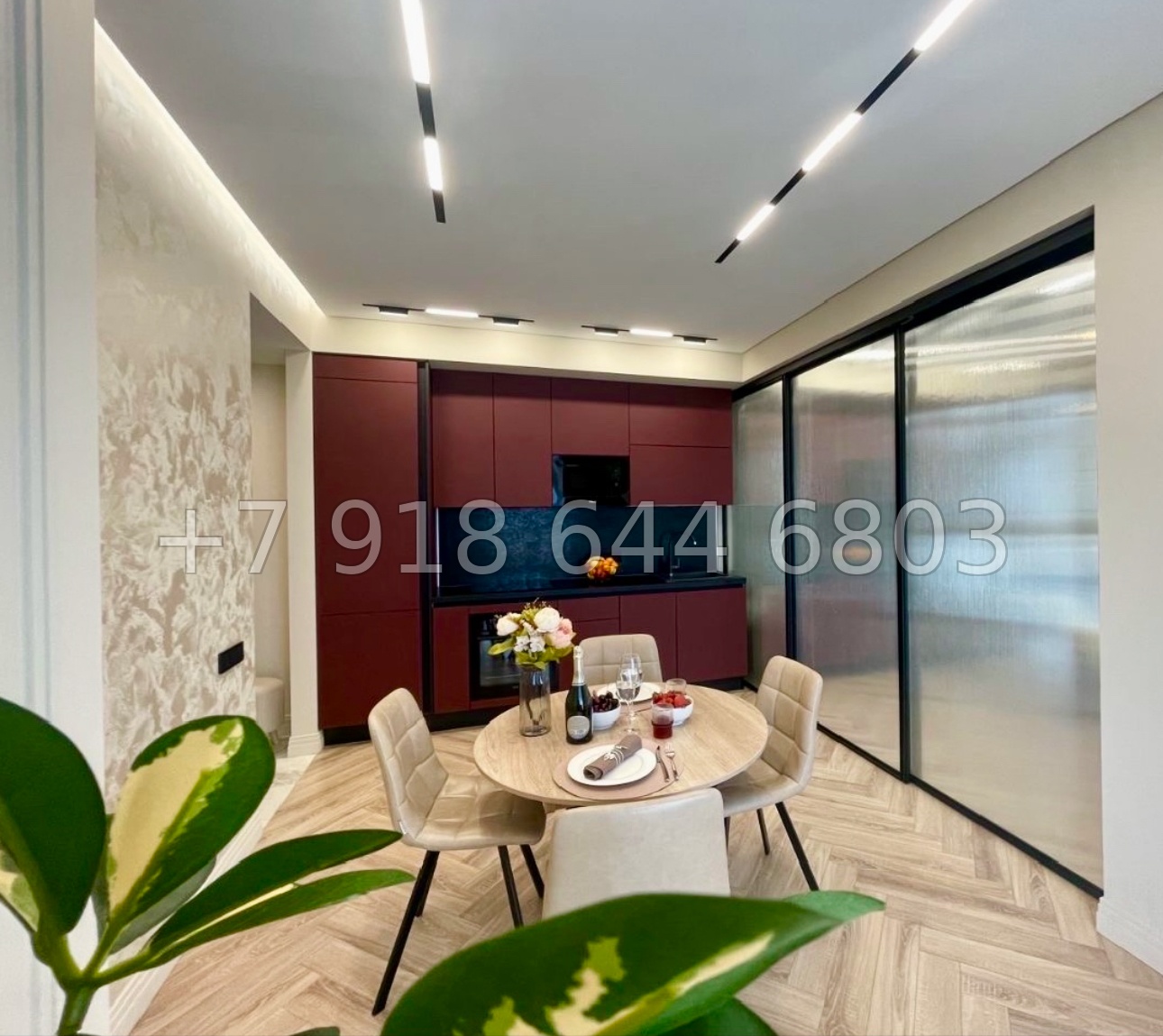 № 565 р. Квартира в самом центре города Сочи  - миниатюра 10