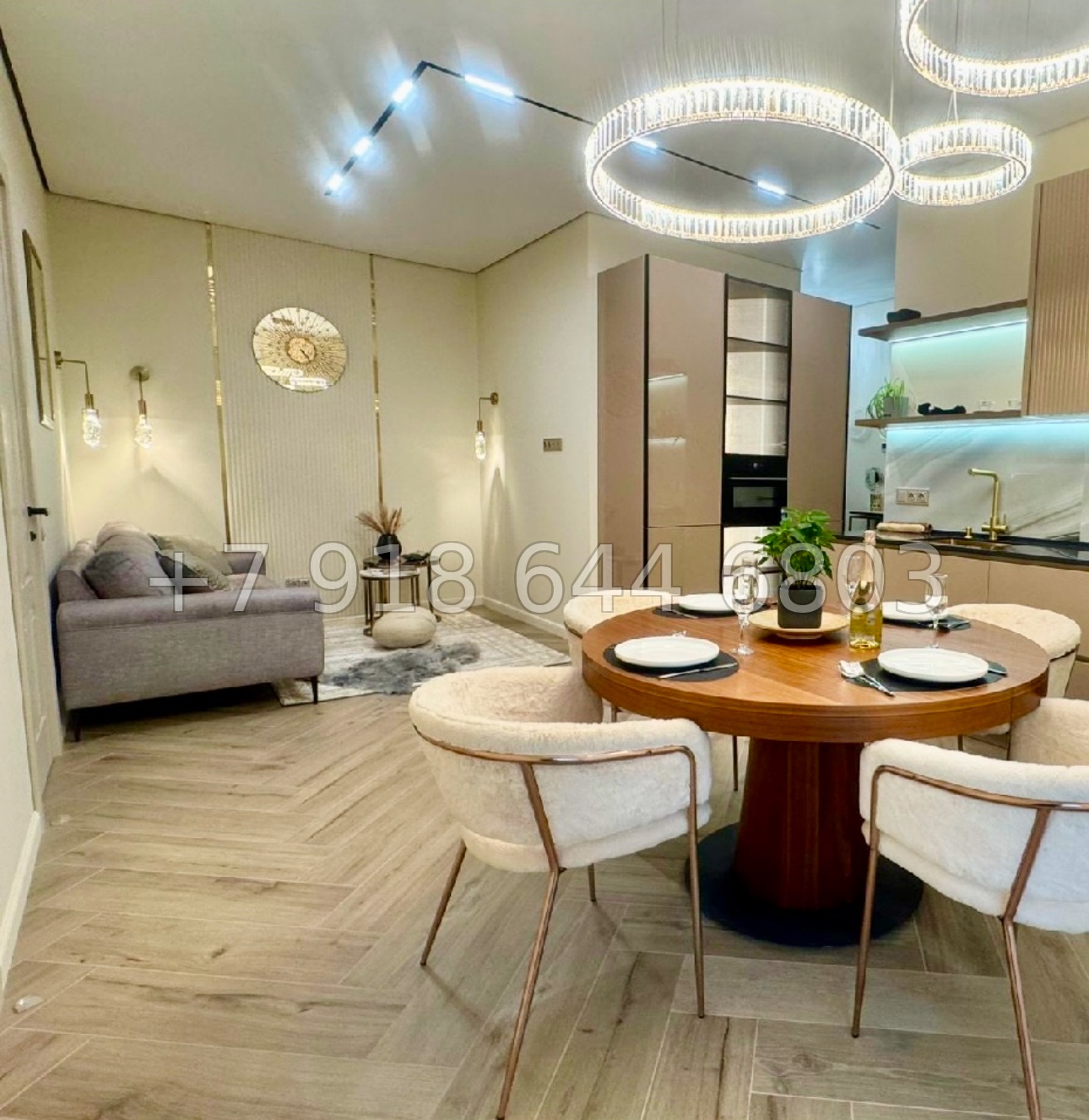 № 53 г. Трёхкомнатная квартира в центре города Ялты  - миниатюра 24